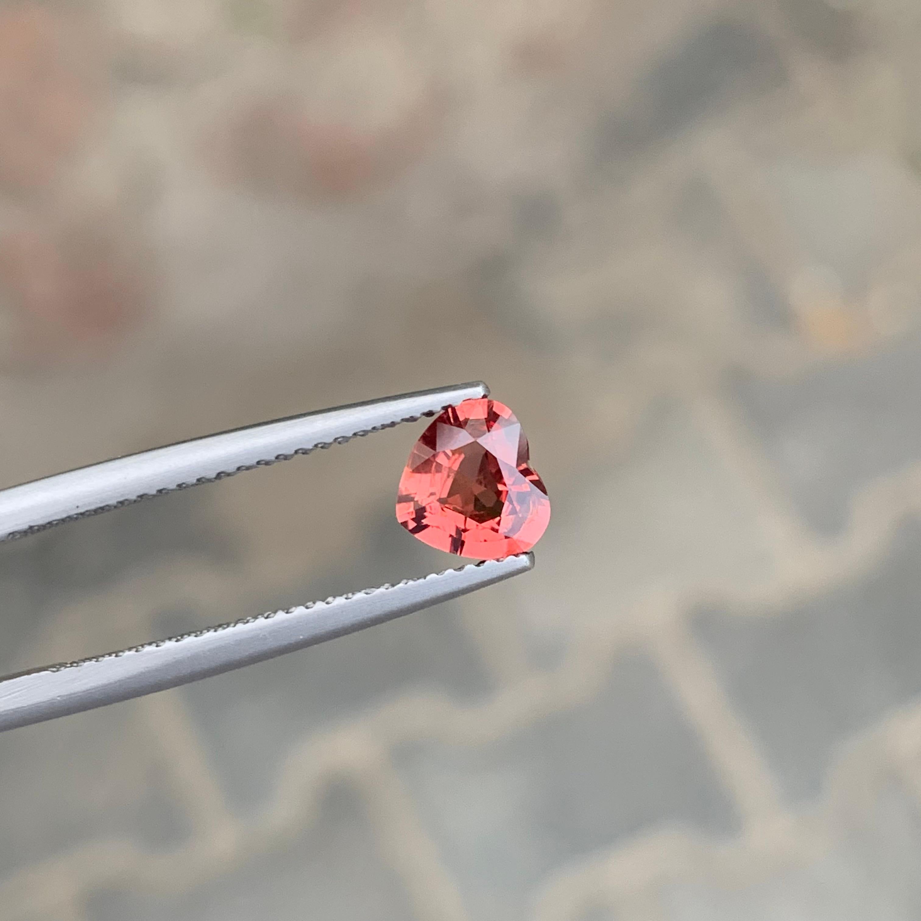 0.90 Carat Natural Loose Peach Pink Spinel Heart Shape Gemstone For Sale 2