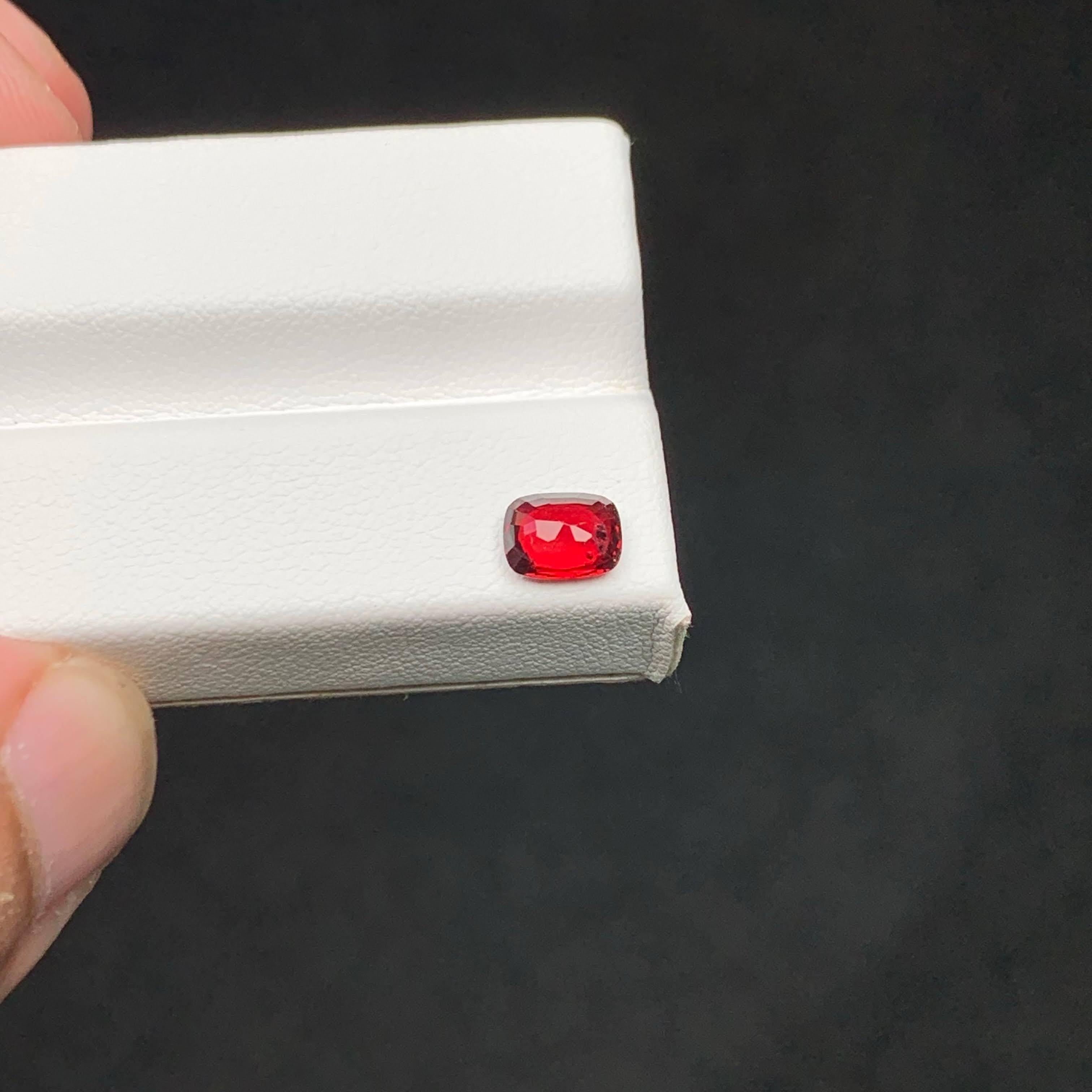 0.90 Carat Natural Loose Red Spinel Stone Cushion Cut Burmese Gemstone For Sale 5
