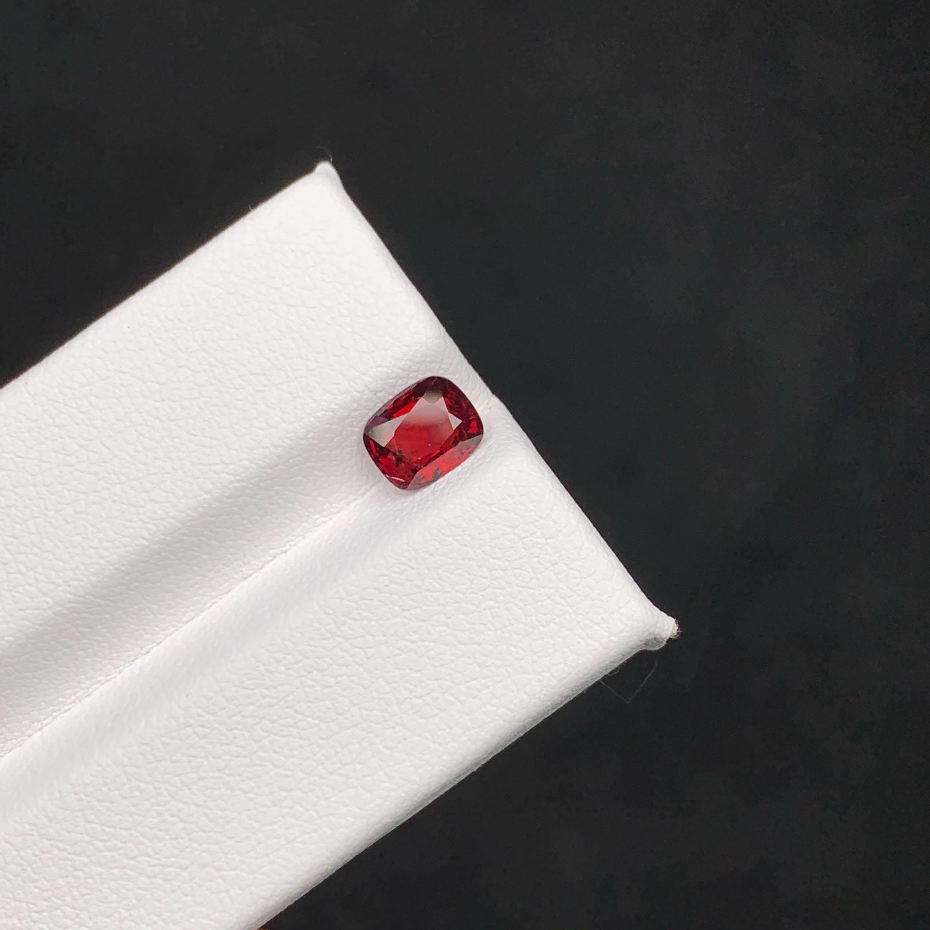 0.90 Carat Natural Loose Red Spinel Stone Cushion Cut Burmese Gemstone For Sale 6