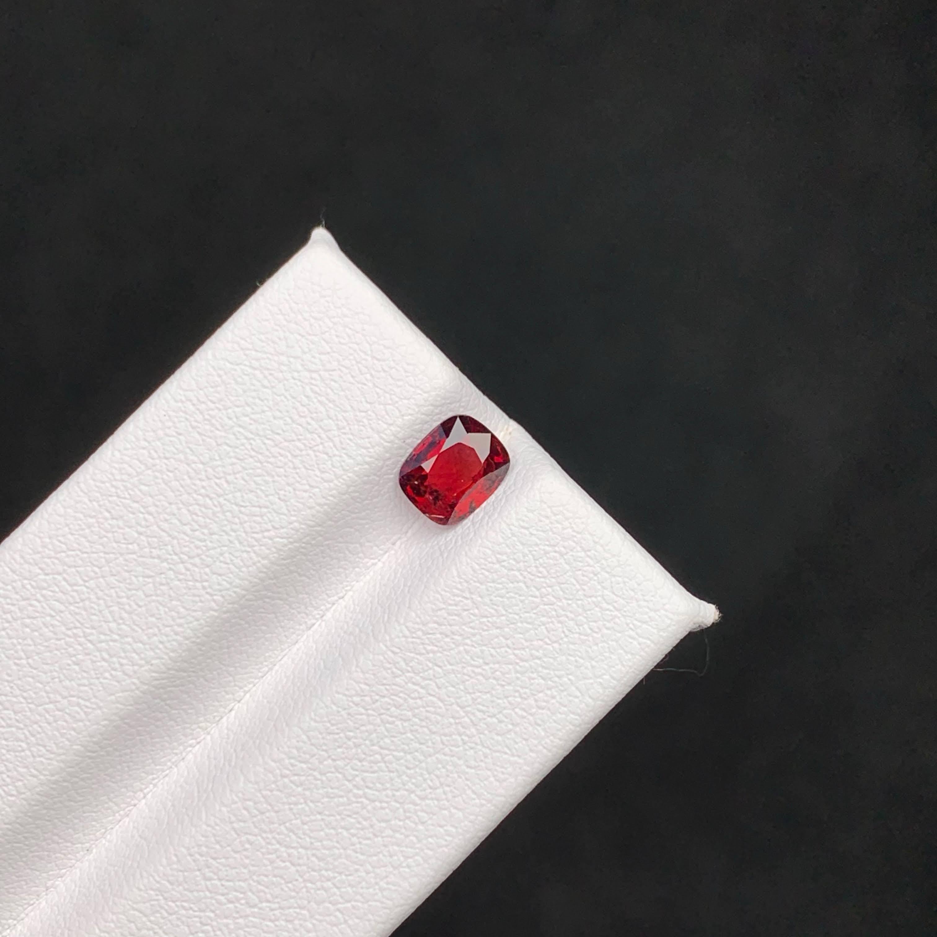 0.90 Carat Natural Loose Red Spinel Stone Cushion Cut Burmese Gemstone For Sale 2