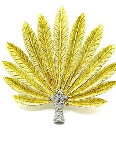 0.90 Carat Round Brilliant Diamond and 18K Gold & Platinum Feathered Fan Brooch
