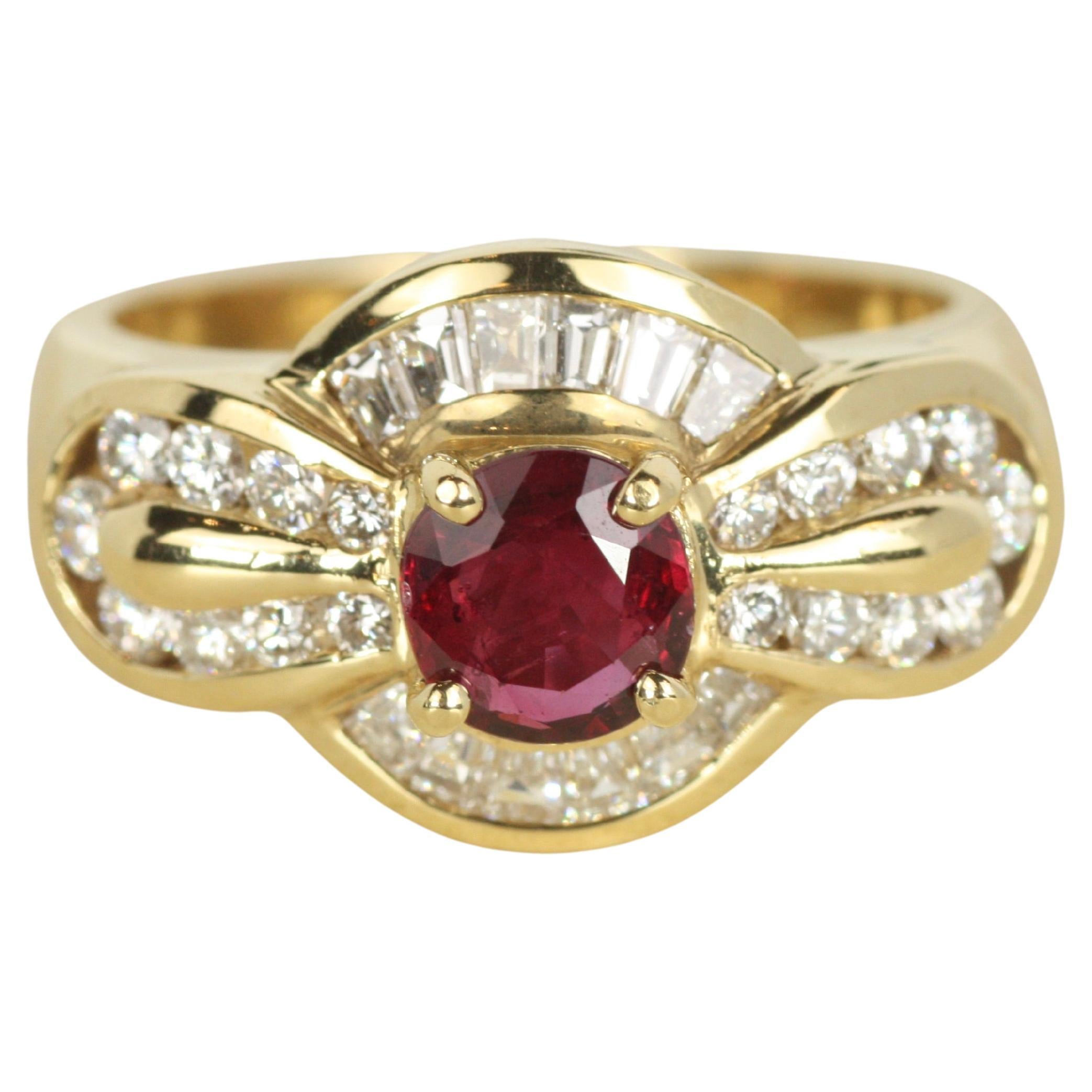 0.90 Carat Ruby Diamond Yellow Gold Bow-Motif Fashion Ring