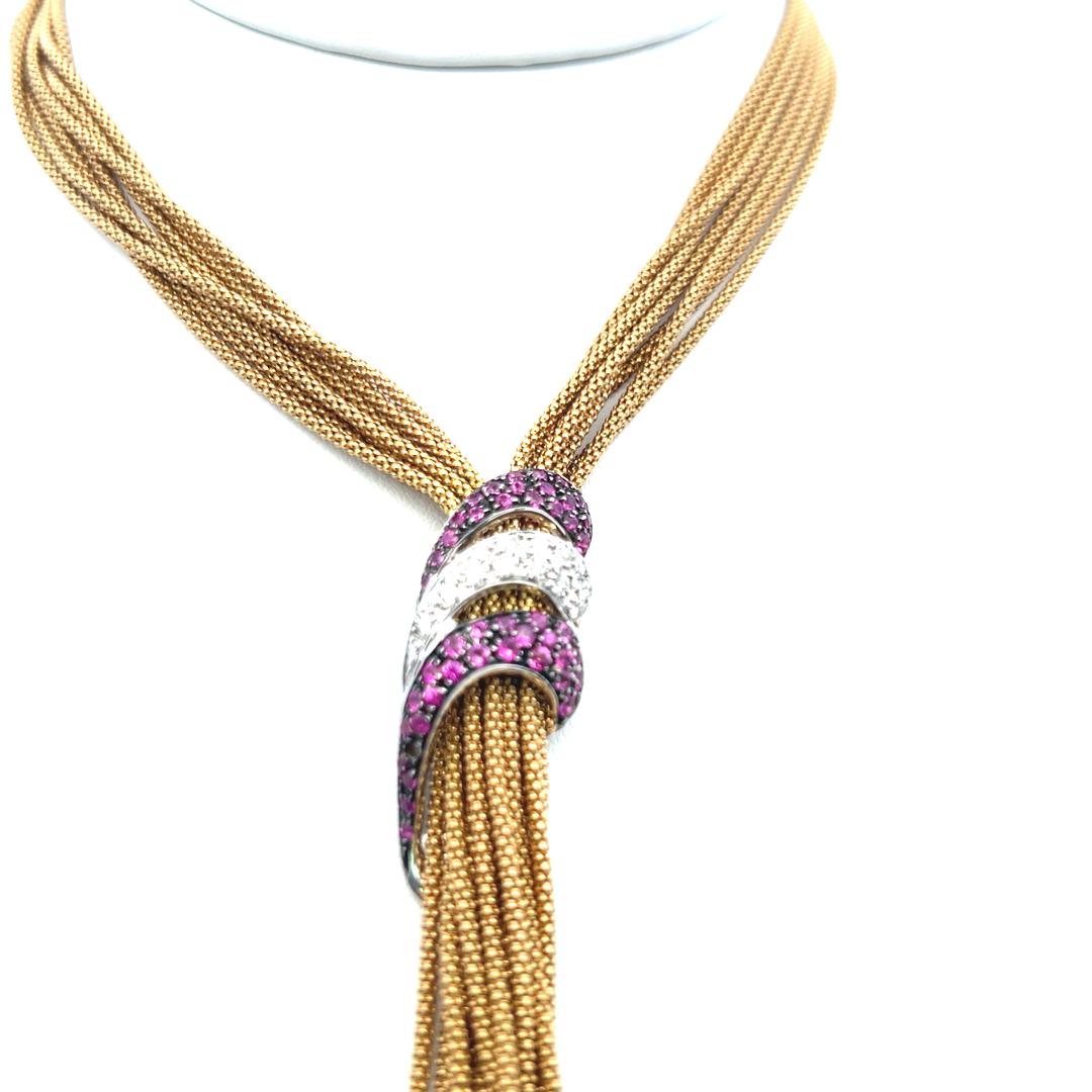 0.90 Carat Sapphire 0.40 Carat Round Brilliant Diamond 18K Gold Drop Necklace Pour femmes en vente