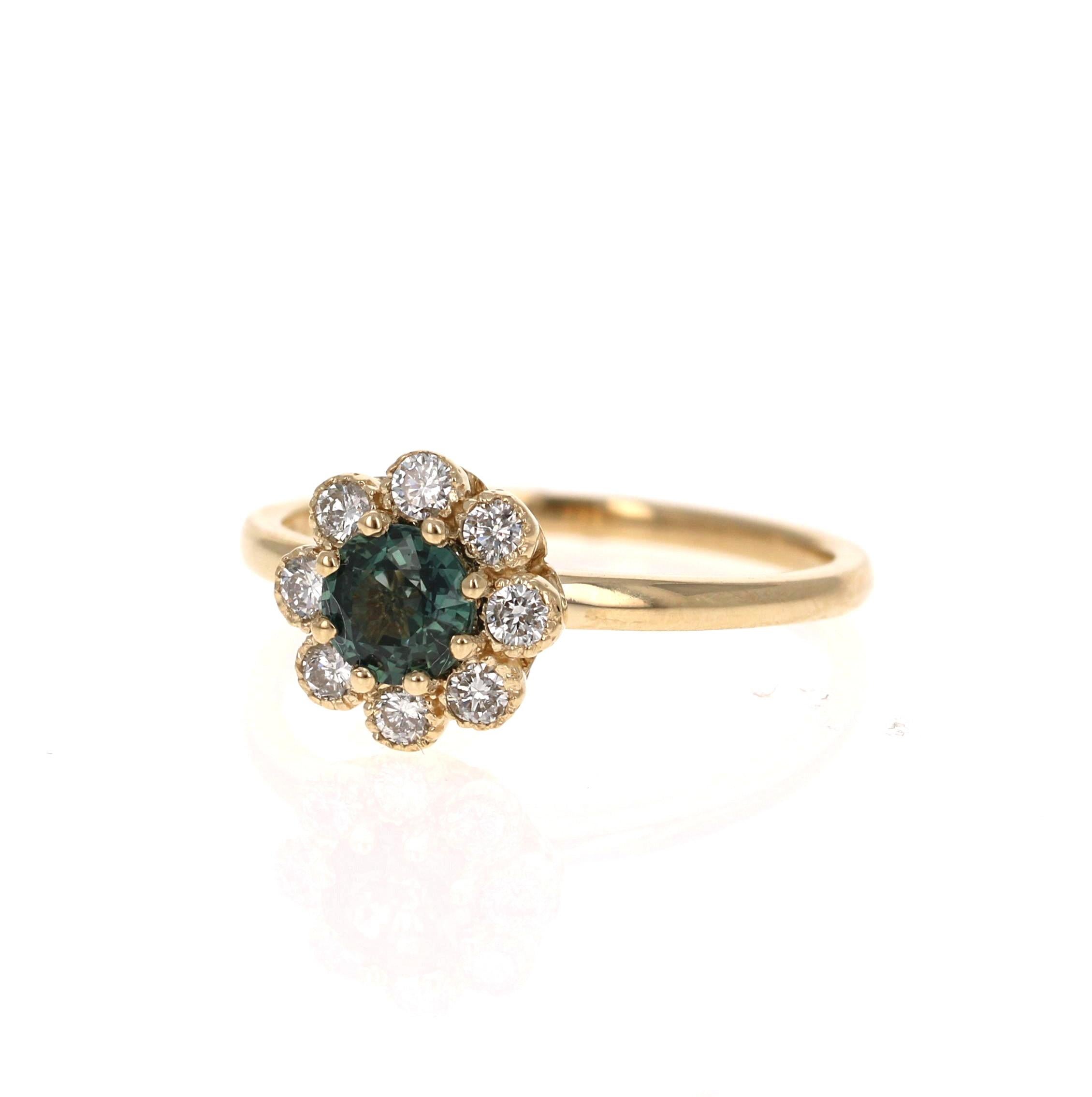 Contemporary 0.90 Carat Sapphire Diamond 14 Karat Yellow Gold Ring For Sale