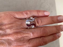 0.90 Carat White Diamonds 18K White Gold Trilogy Unisex Band Design Ring