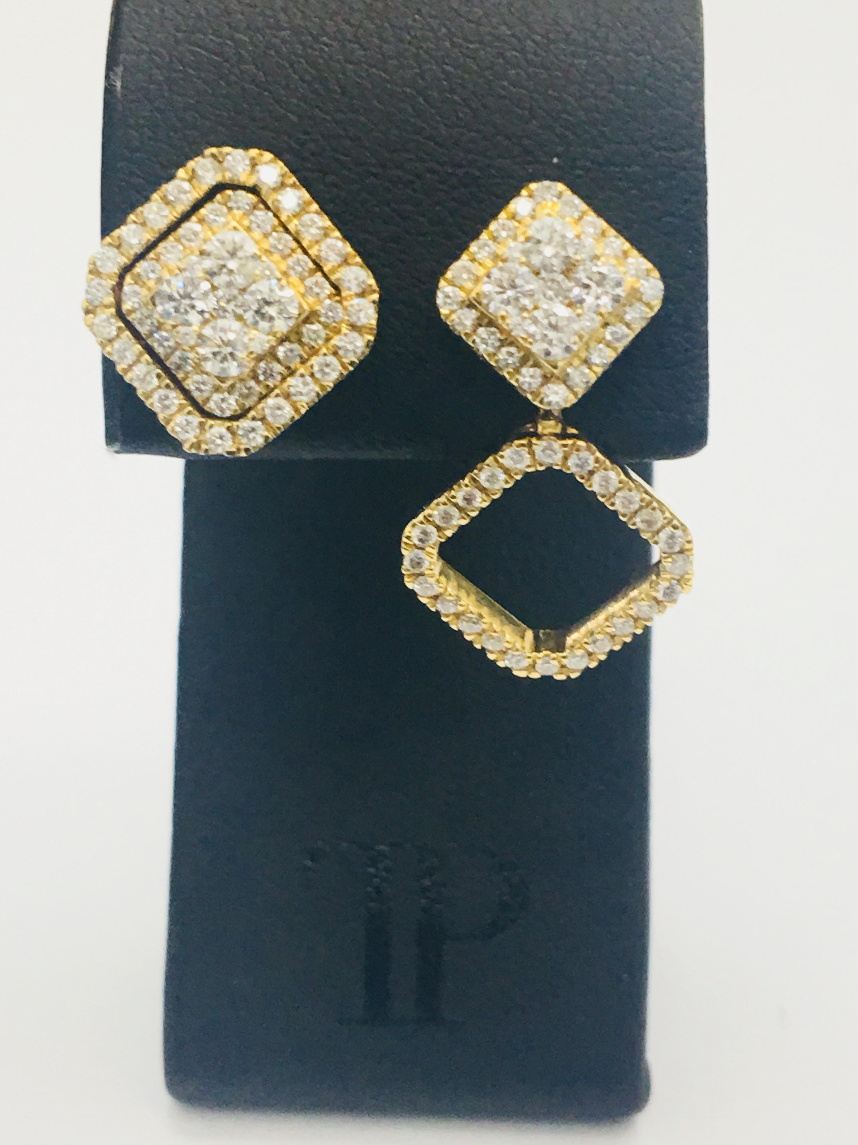 0,90 Karat runder Diamant Fancy 18 KT Gold Wandelbare Cluster-Tropfen-Ohrringe  (Moderne) im Angebot