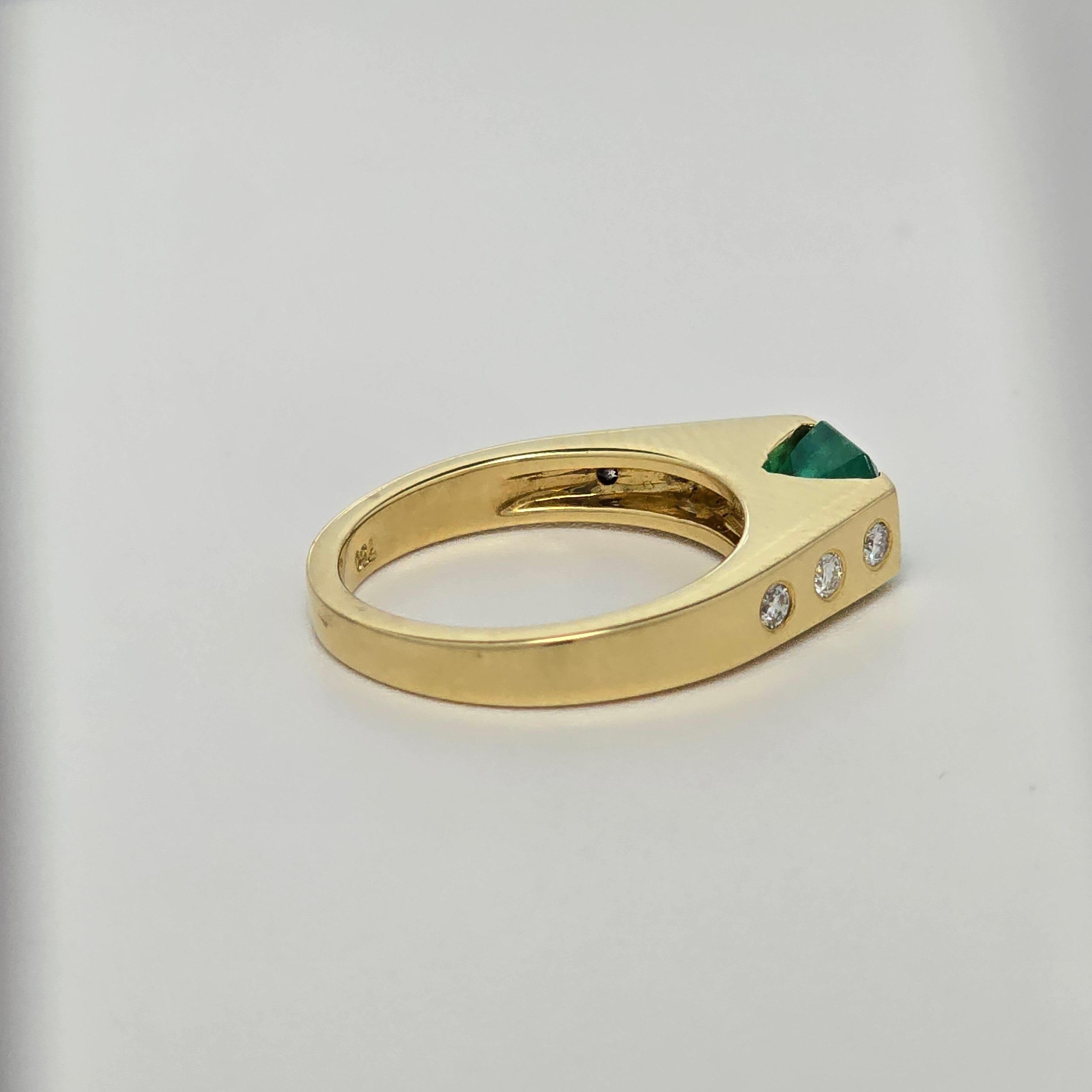 0.90 Diamante Esmeralda anillo moderno anillo unisex 18KT Corte redondo en venta