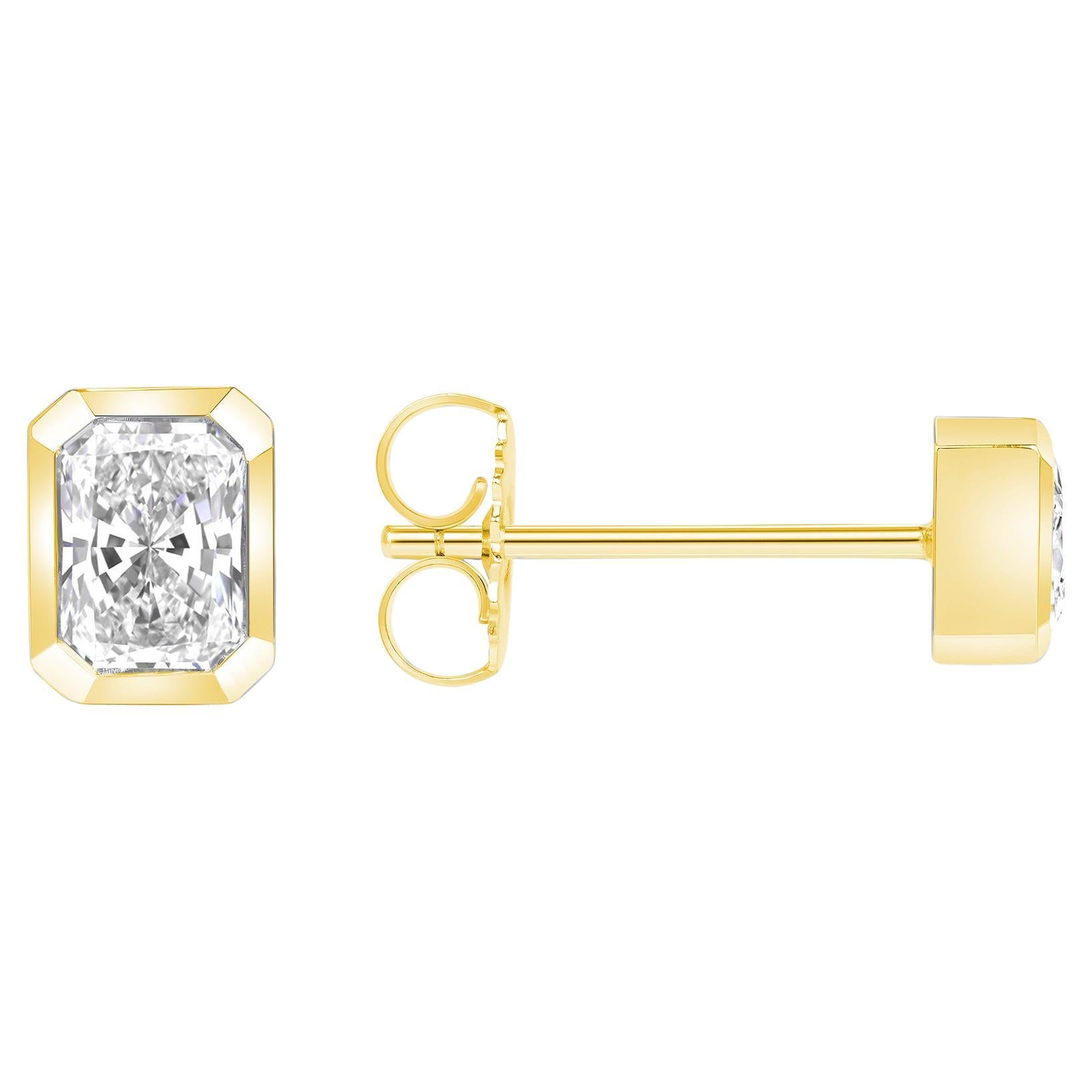 0.90 Tcw Radiant Diamond 18k Yellow Gold Stud Earring Bezel Set Handmade Earring For Sale