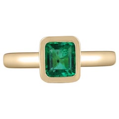 0.90ct 18K Colombian Emerald Solitaire Ring - AAA Quality