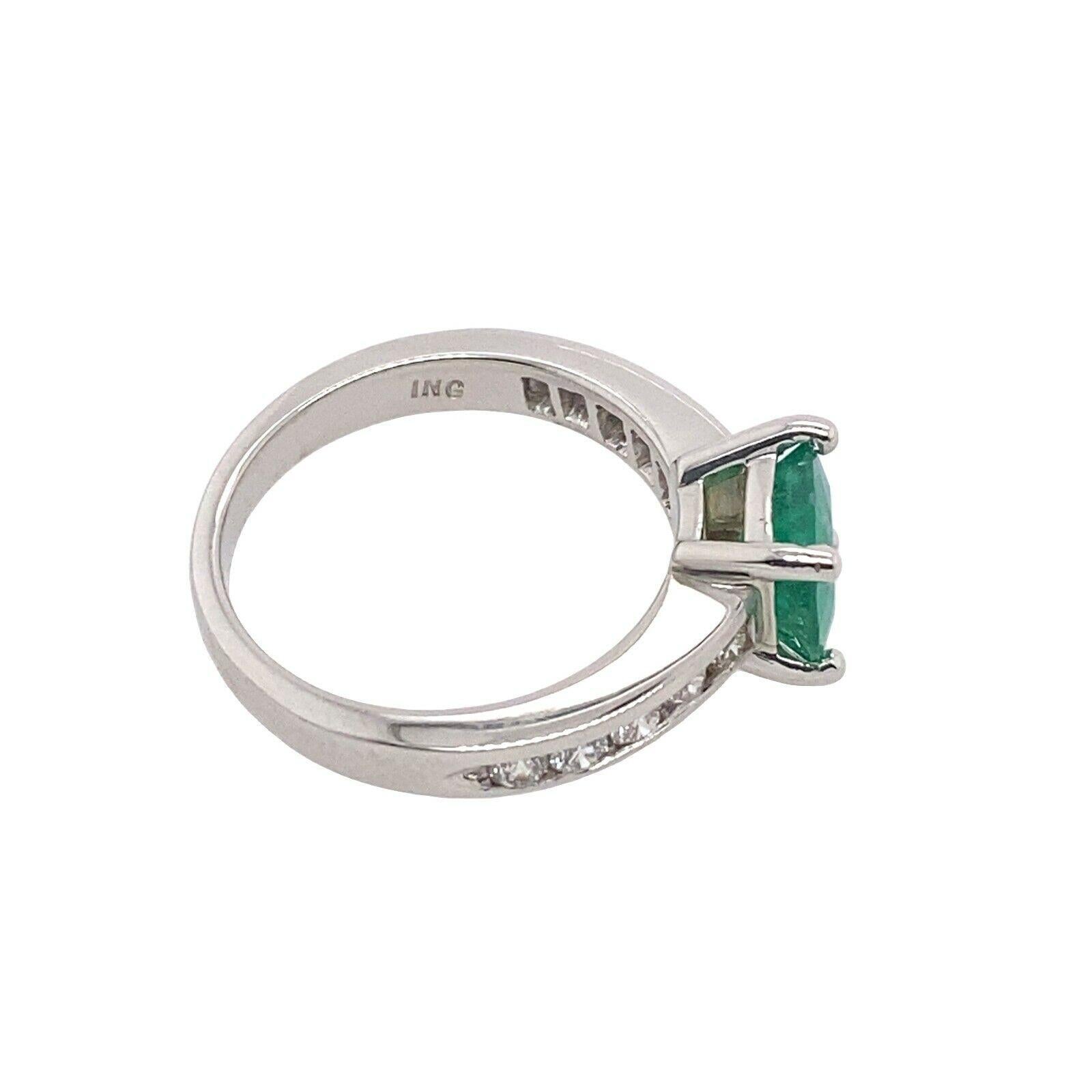 0.90ct Cushion Shape Emerald ⋄ Ring, Set In Platinum Solitaire Ring

This elegant and modern ring features a cushion cut emerald centre stone of 0.90ct, set in Platinum, with 5 round brilliant cut Diamonds on each side.

Additional Information: