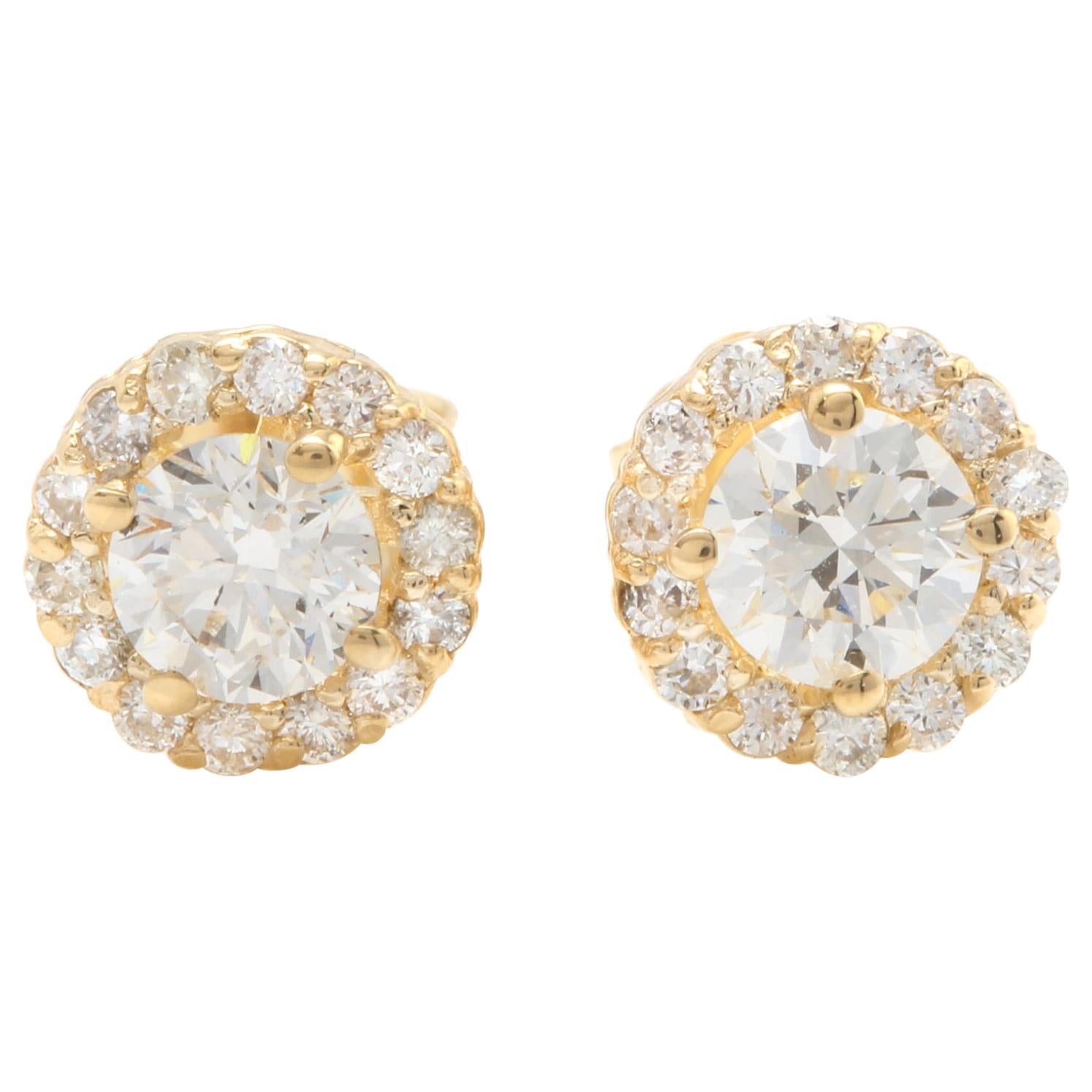 0.90ct Natural Diamond 14k Solid Yellow Gold Earrings For Sale