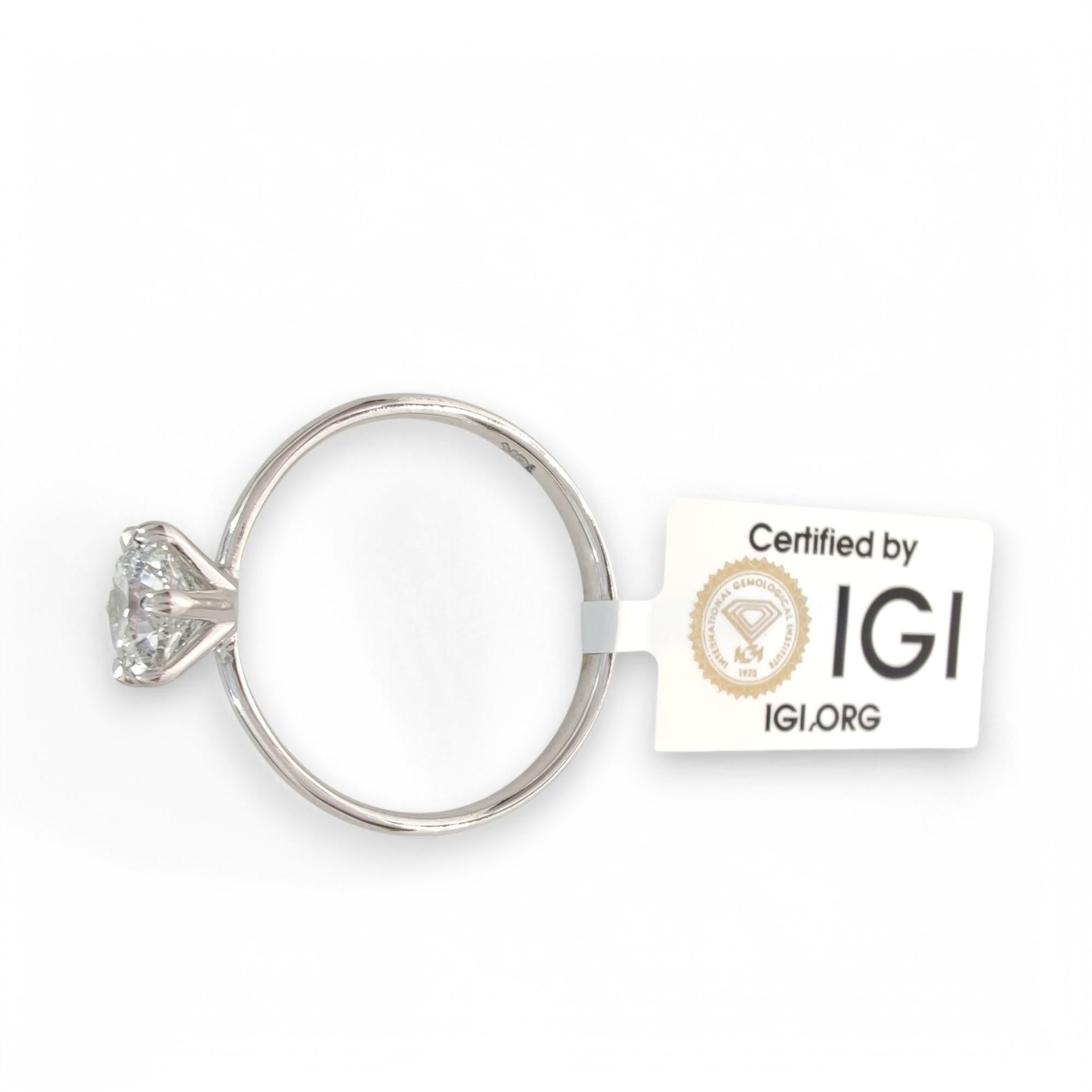 0.90ct Natural Diamond Engagement Ring 18K White Gold IGI Certified gift for her For Sale 5