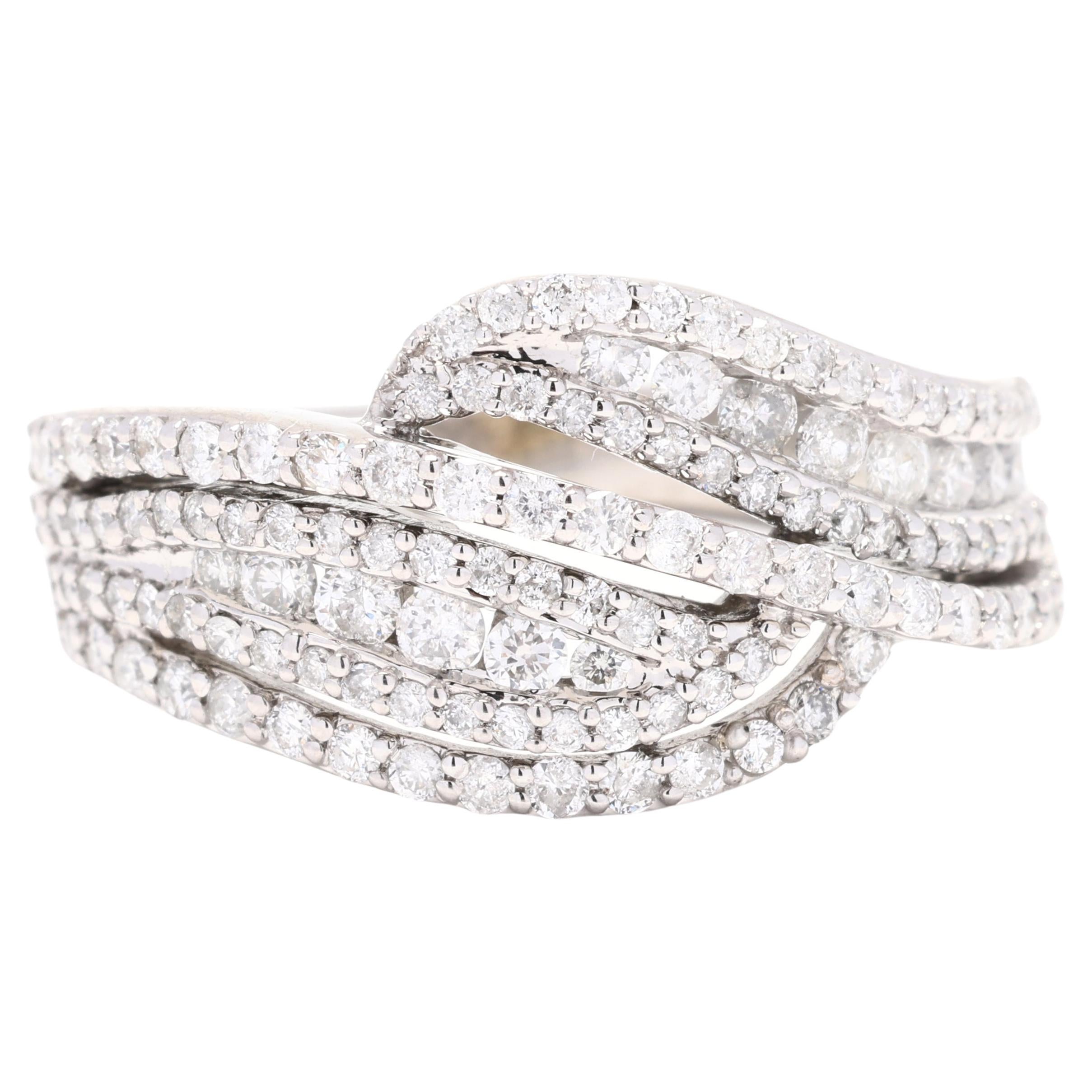 Bague à anneau torsadé en or blanc 14 carats et diamants de 0,90 carat, taille 7, déclaration  en vente