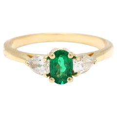 Anello a tre pietre con diamante e smeraldo da 0,90 carati, oro giallo 18 carati, misura 6,75