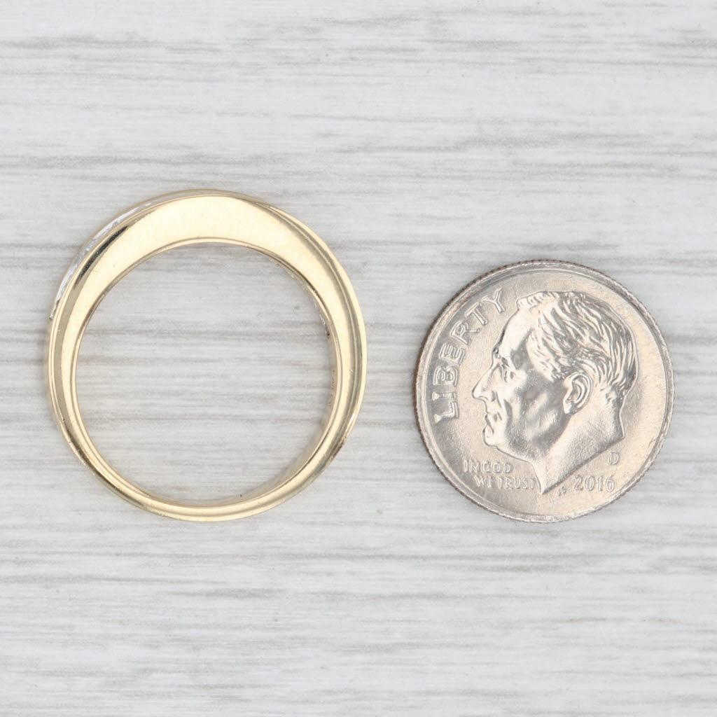Fascia nuziale con diamante da 0,90 ct. in oro giallo 14k Misura 7 Anello anniversario impilabile in vendita 2
