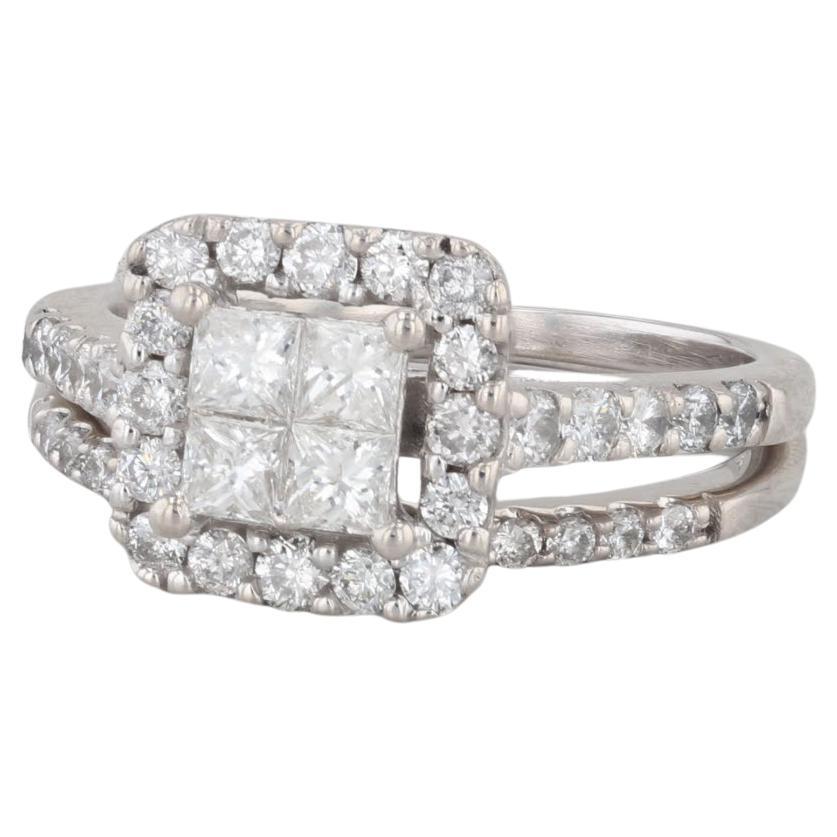Anello di fidanzamento aureolato con diamante principessa da 0,90 ct. in oro bianco 14 carati, misura 6