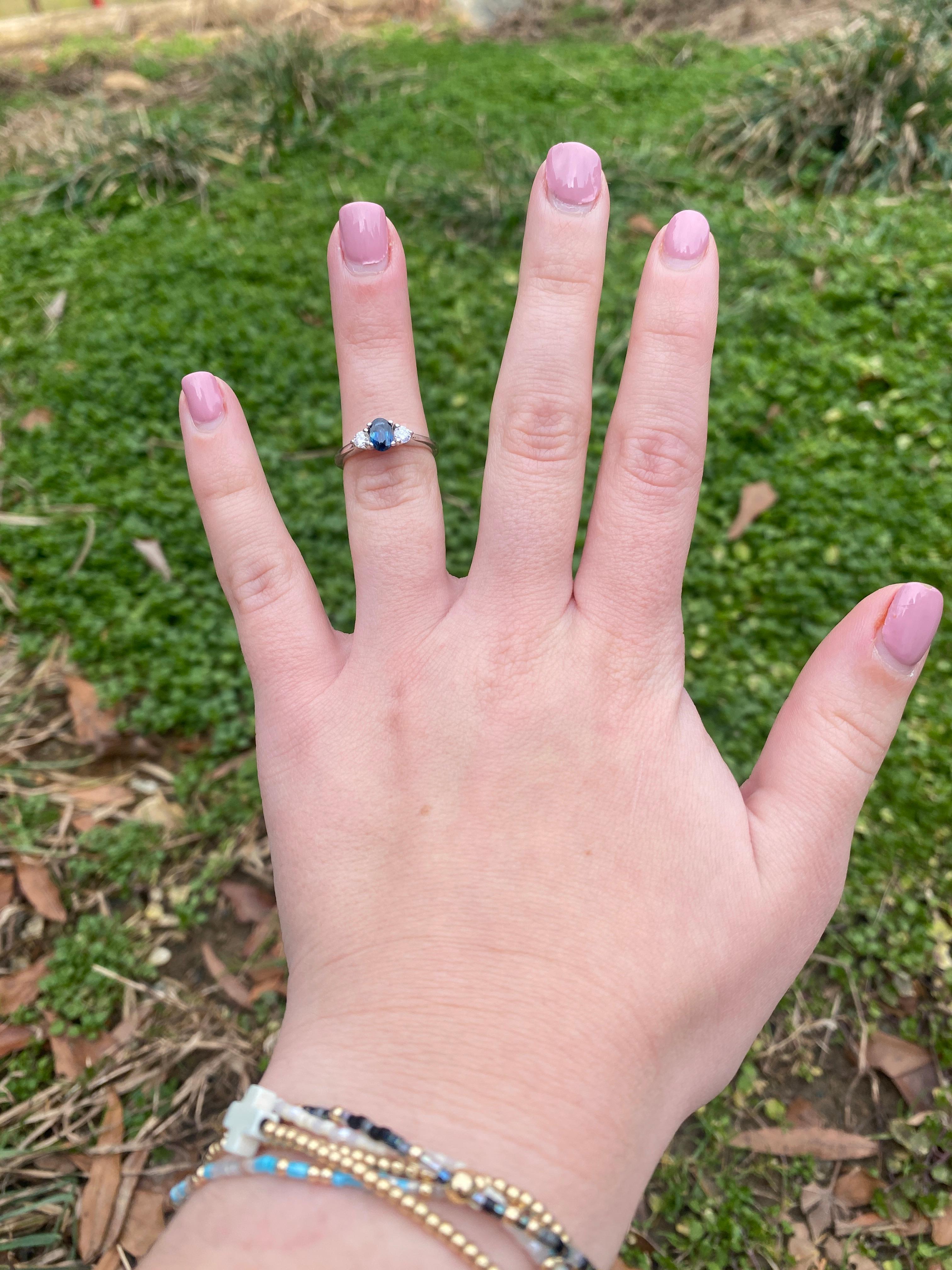 0.90ctw Sapphire Diamond Engagement Ring, 14K White Gold, Ring Size 5 For Sale 1