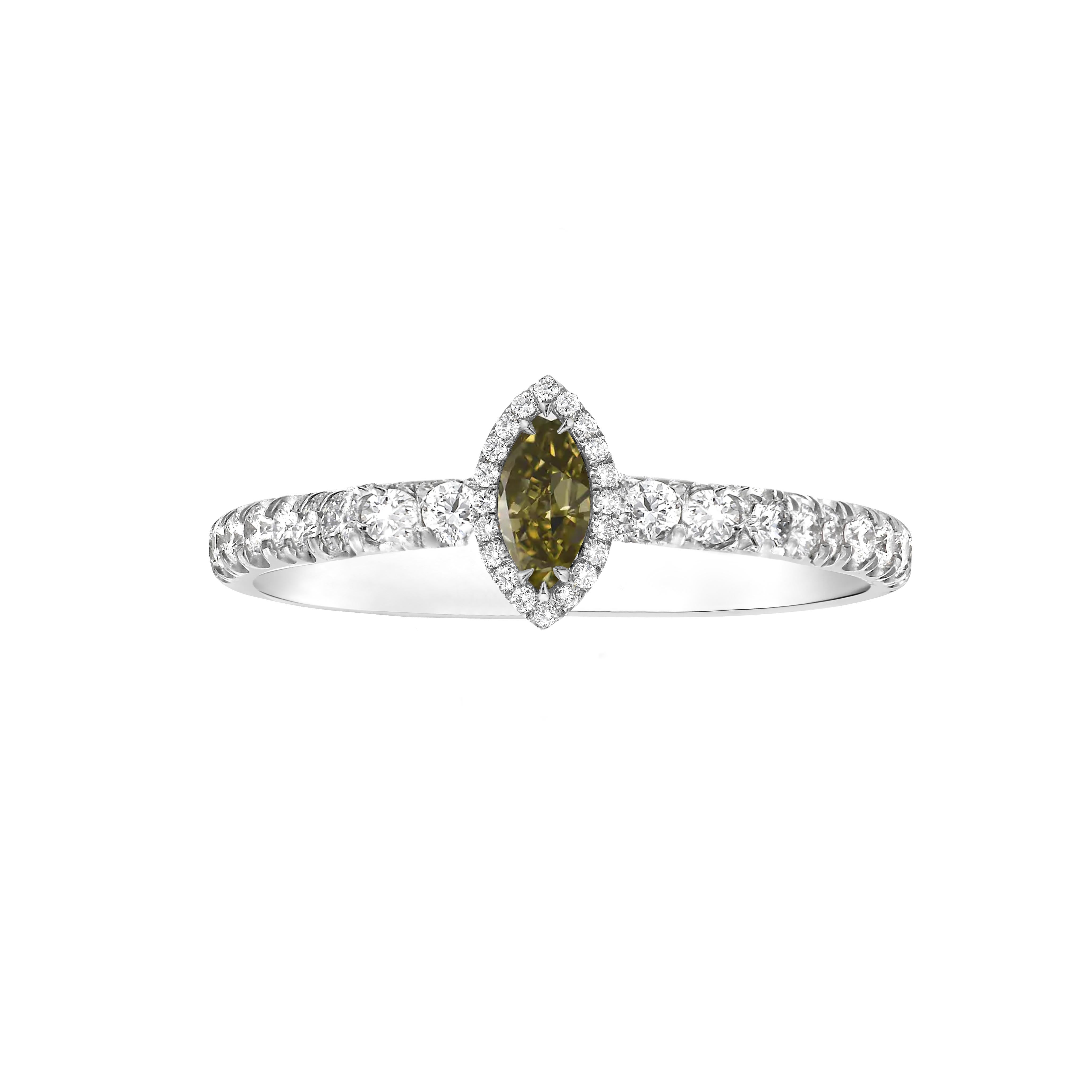 Contemporary 0.91 carat Fancy Grayish Yellowish Green Chameleon Diamond White Gold 18K Ring For Sale