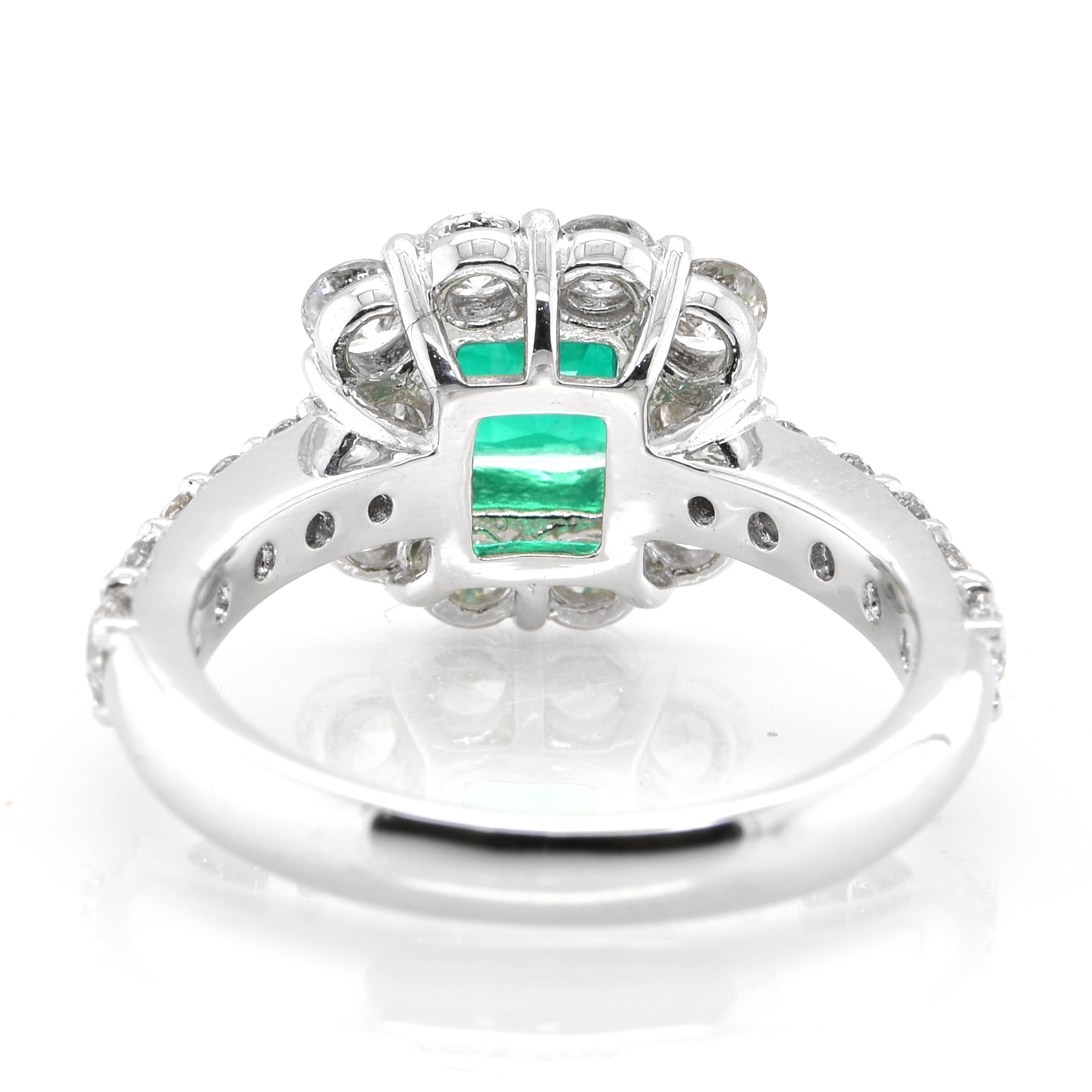 Women's 0.91 Carat Natural Colombian Emerald and Diamond Ring Made in Platinum For Sale