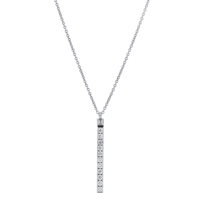 0.91 Carat Vertical Princess Cut Diamond Bar Pendant Necklace at 1stDibs