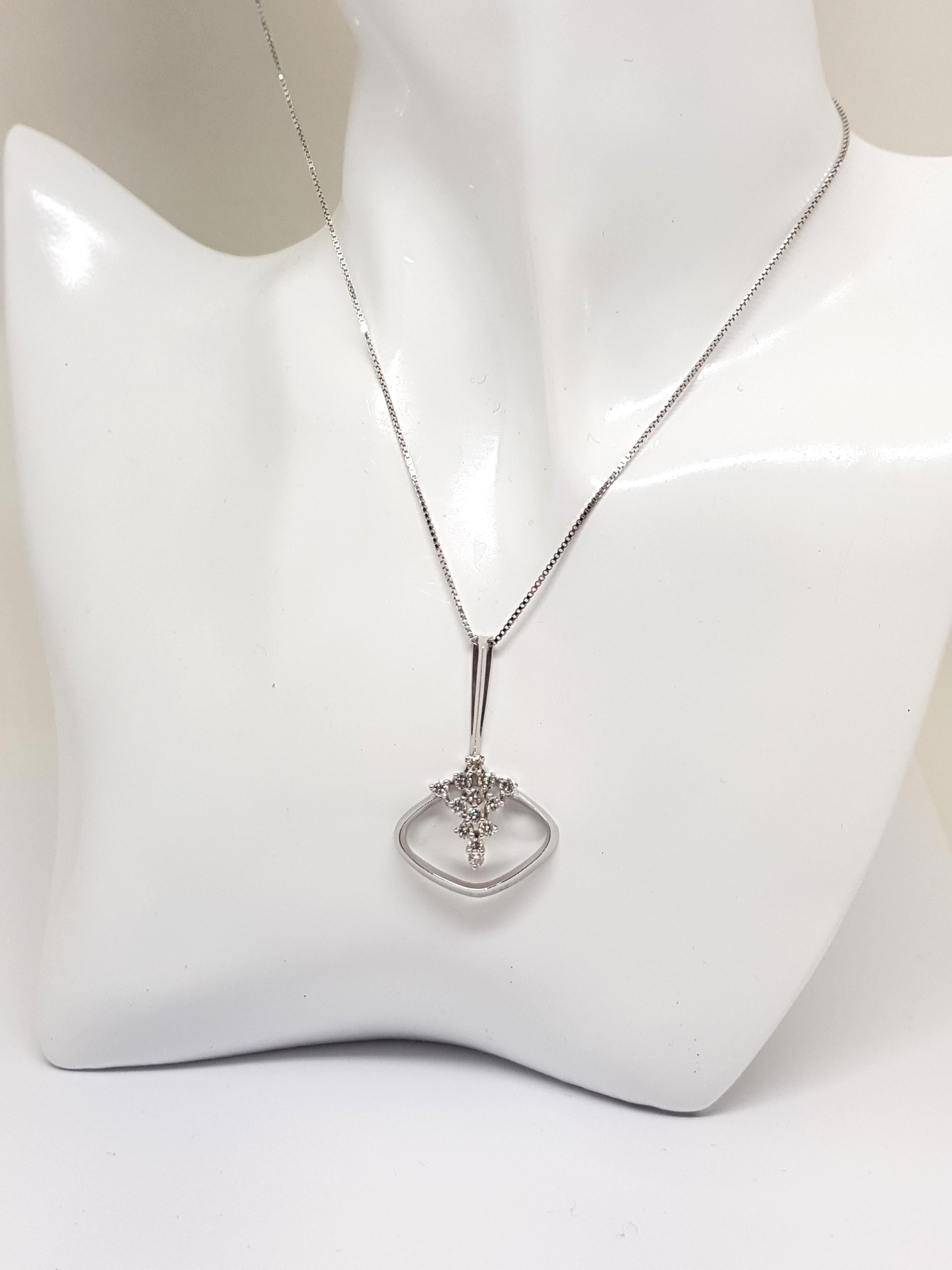 0.91 Carat White Gold Necklace Diamond Pendant 2