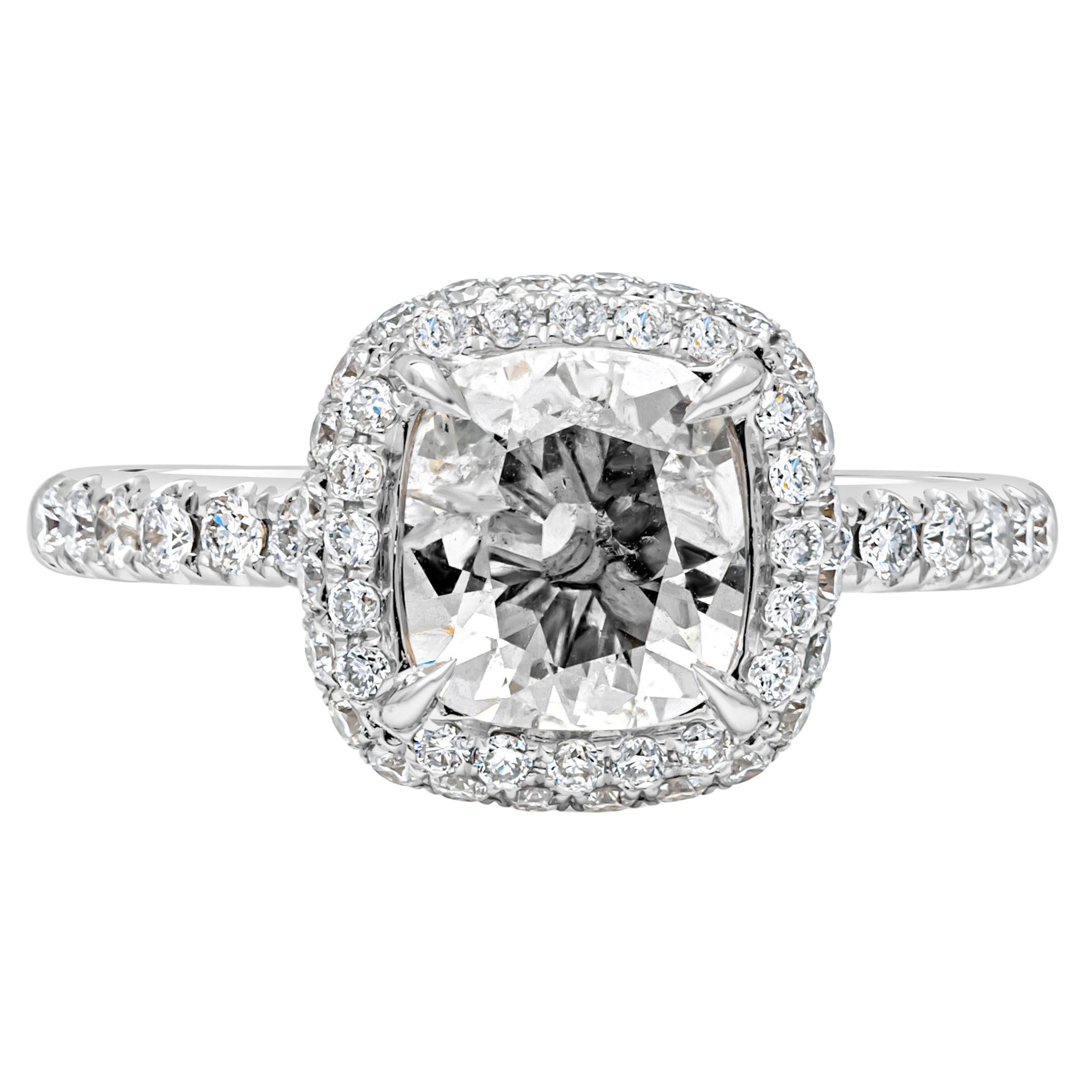 Roman Malakov 0,91 Karat Kissenschliff Diamant Halo Pavé Verlobungsring