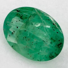 0.91 Karat Smaragd Oval Loser Edelstein