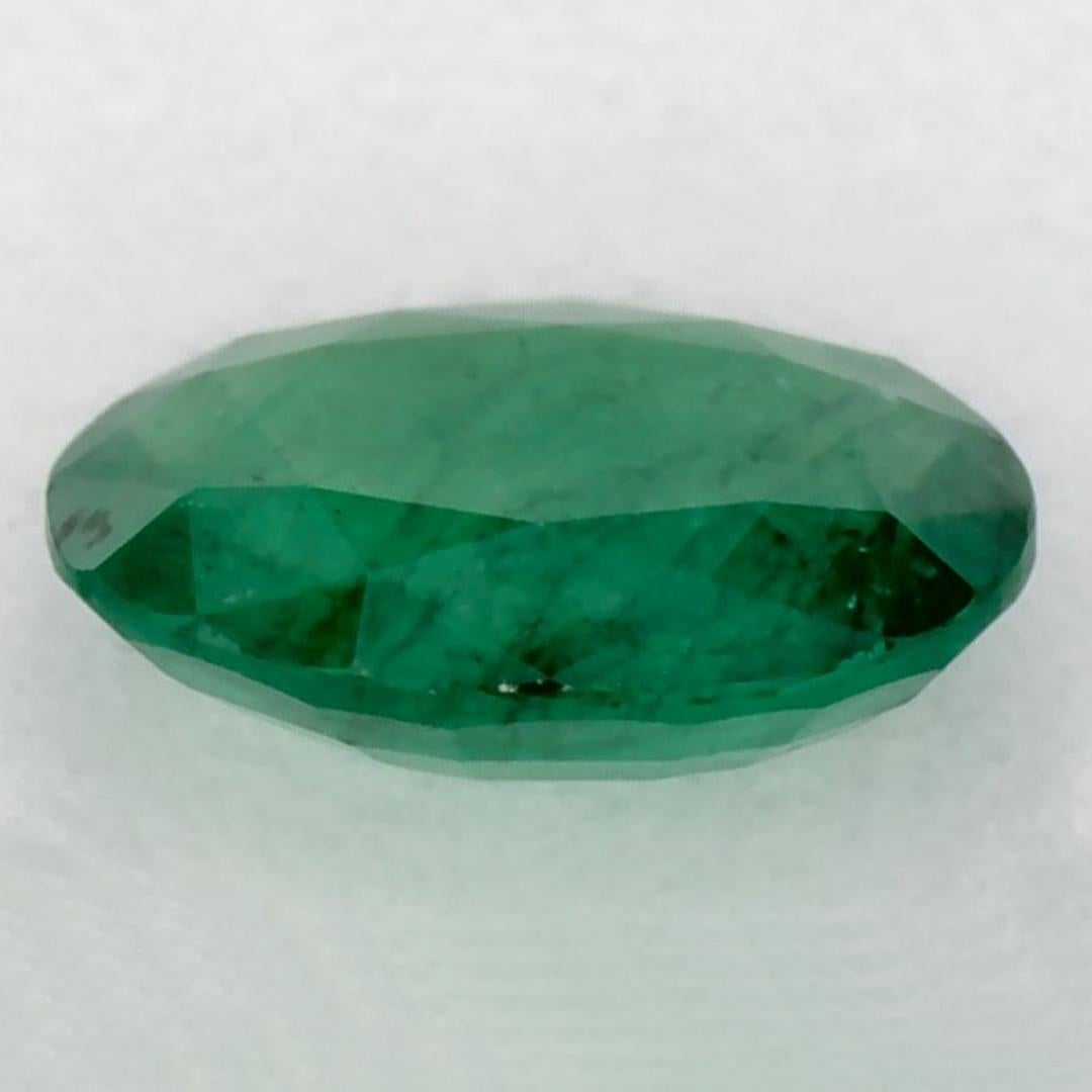 0.91 Karat Smaragd Oval Loser Edelstein im Zustand „Neu“ im Angebot in Fort Lee, NJ