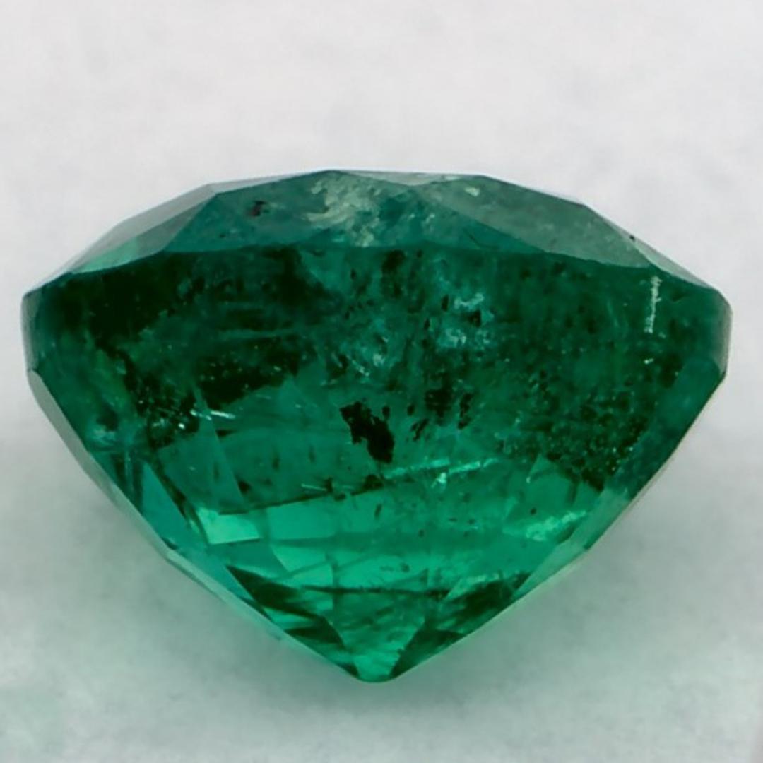 Round Cut 0.91 Carat Natural Emerald Round Loose Gemstone For Sale