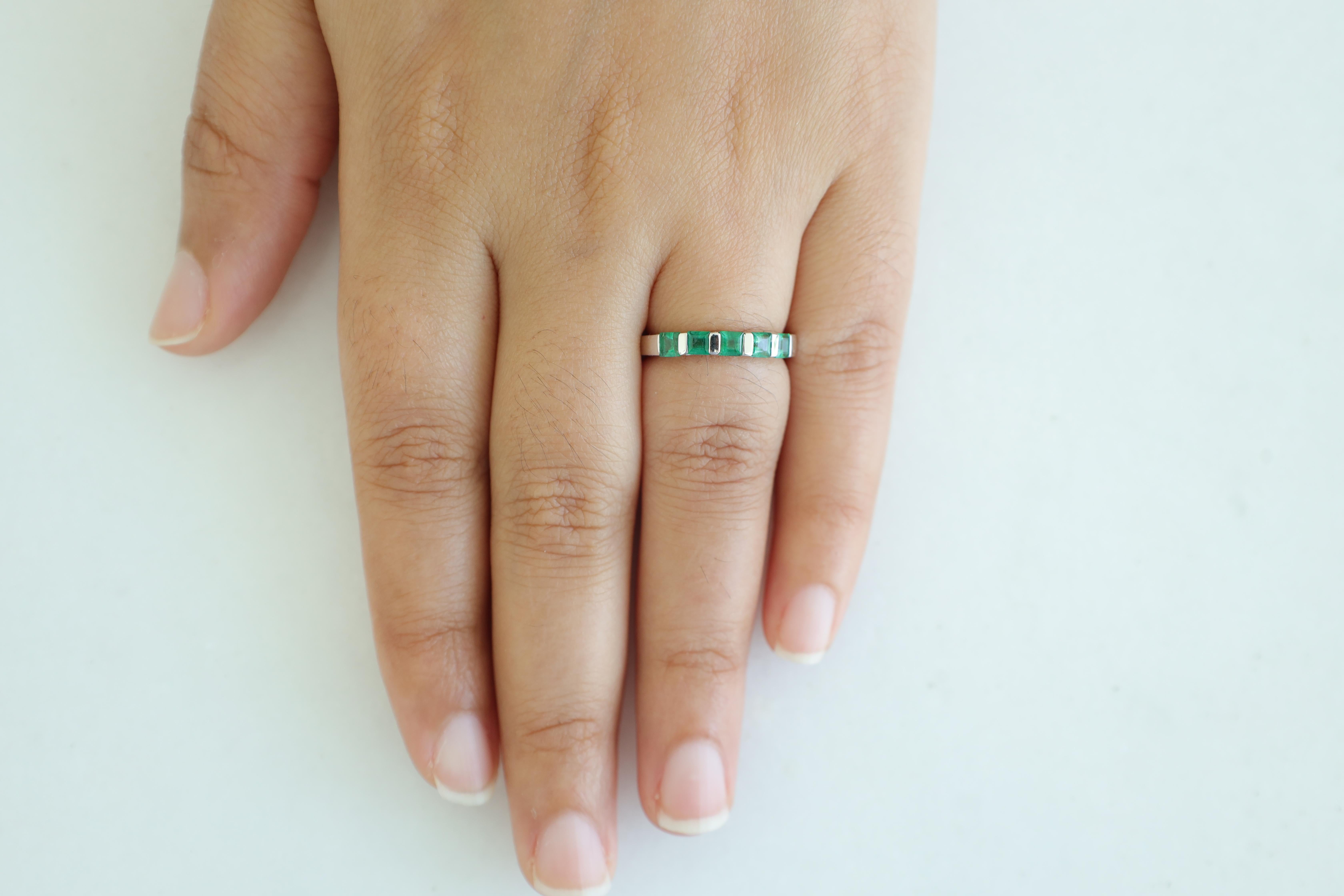 0.92 Carat Clear Emerald Half Band in 18k Gold

Handcrafted Emerald Half  Band
5 Emerald - 0.92
18 Karat Gold - 2.72 Grams



Custom Services
Resizing is available.
Request Customization