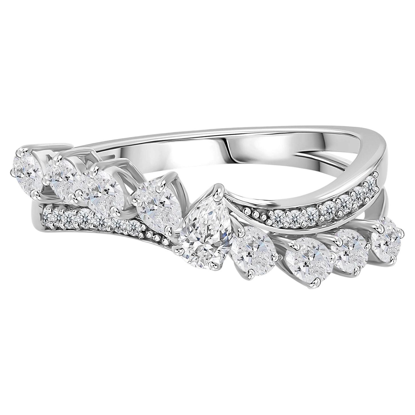 Bague STACKABL en forme de chevron sertie d'un diamant de 0,92 carat, en or blanc 18 carats – Joaillerie de luxe