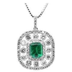 Collana con catena di smeraldi naturali e diamanti da 0,92 carati in platino