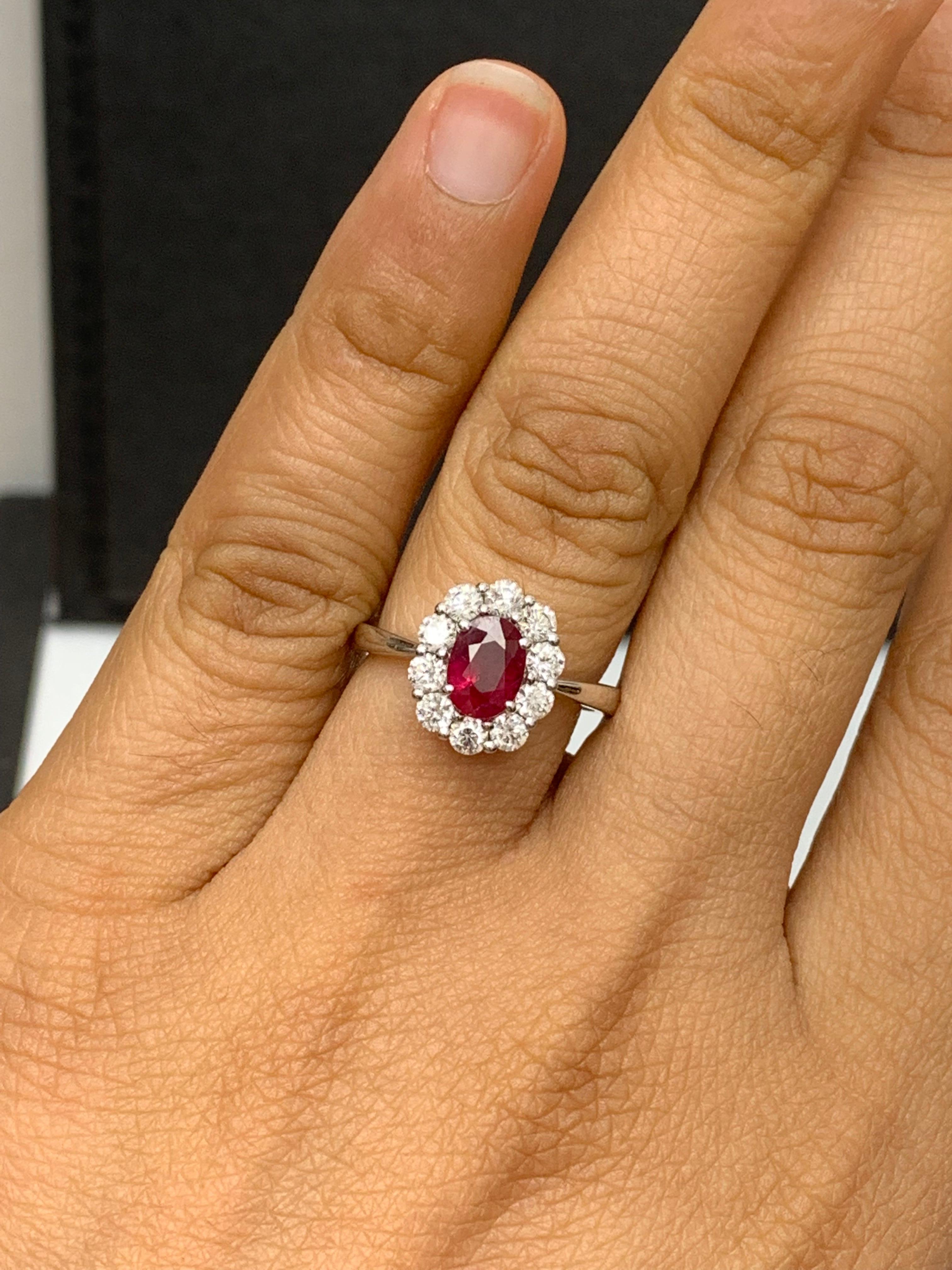 0.92 Carat Oval Cut Ruby and Diamond Ring in 18k White Gold For Sale 2