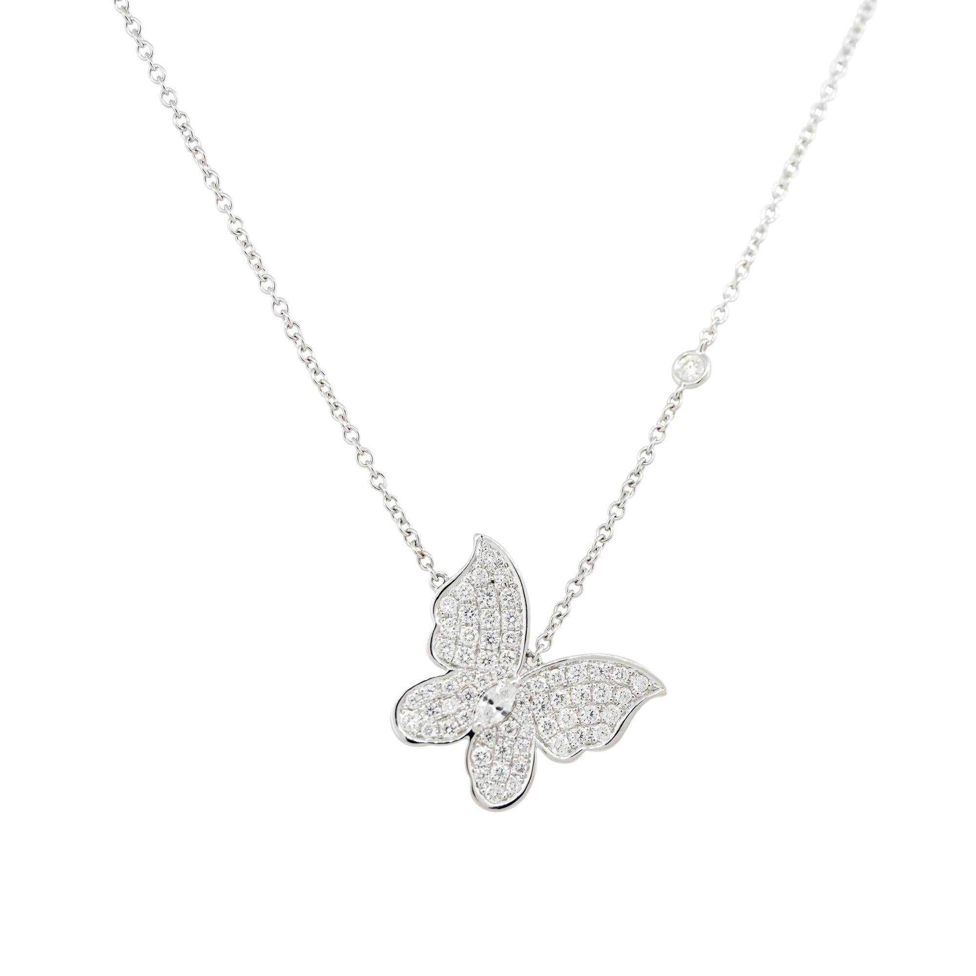 18k White Gold 0.92ctw Pave Diamond Butterfly Necklace
Material: 18k White Gold
Diamond Details: Approximately 0.92ctw of Round Brilliant cut Diamonds. There is also a marquise cut diamond in the center of the butterfly. All diamonds are