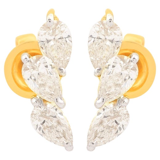 0.92 Carat Pear Diamond Minimalist Stud Earrings 18 Karat Yellow Gold  Jewelry For Sale at 1stDibs