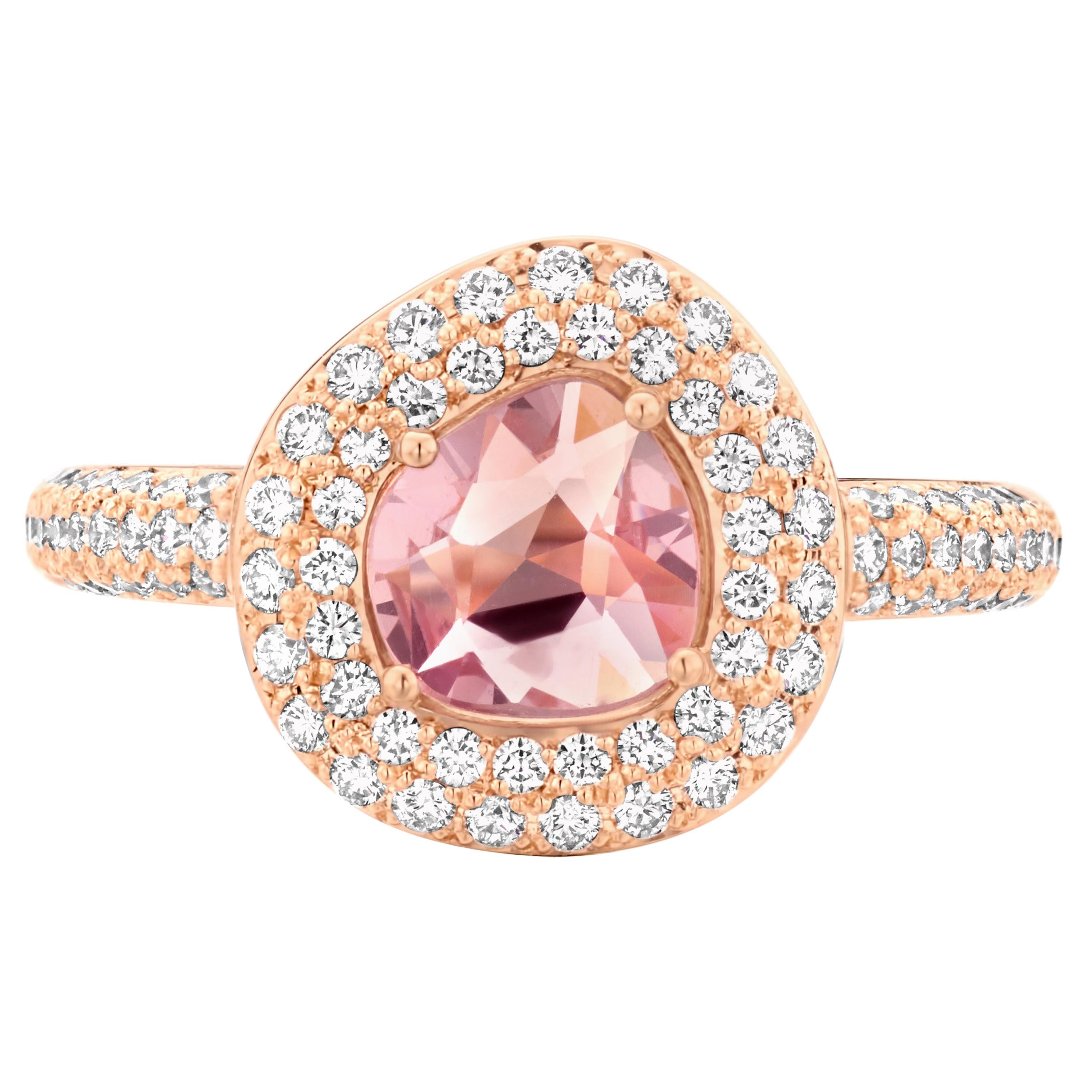 0.92 Carat Purple and Pink Sapphire 18 Karat Gold Cluster Diamond Ring For Sale