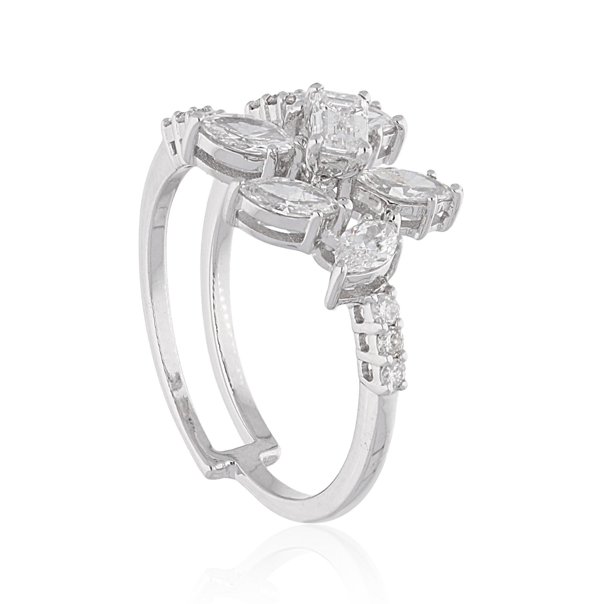 La bague est de taille 7 et peut être redimensionnée en plus grand ou plus petit sur demande. Suivez la vitrine de Spectrum Jewels pour découvrir la dernière collection et les pièces exclusives. Spectrum Jewels est fièrement classé parmi les