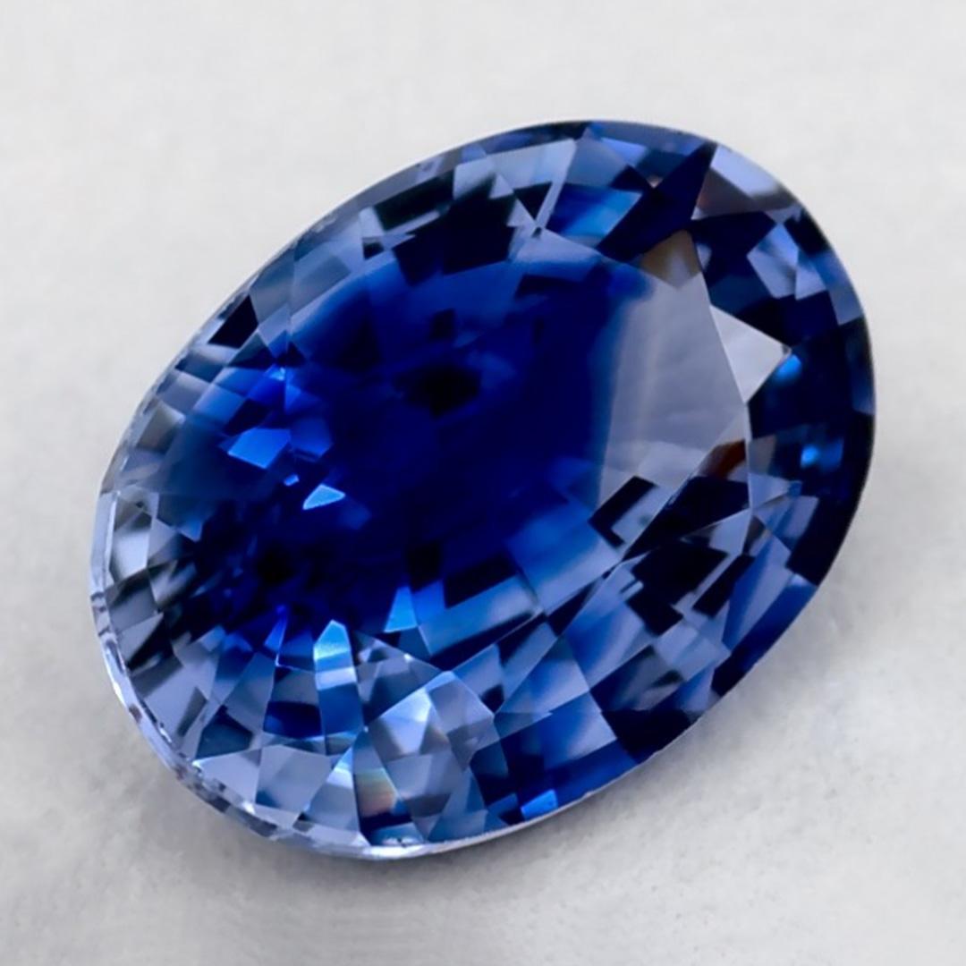 Taglio ovale 0.92 carati di zaffiro blu ovale sfuso in vendita