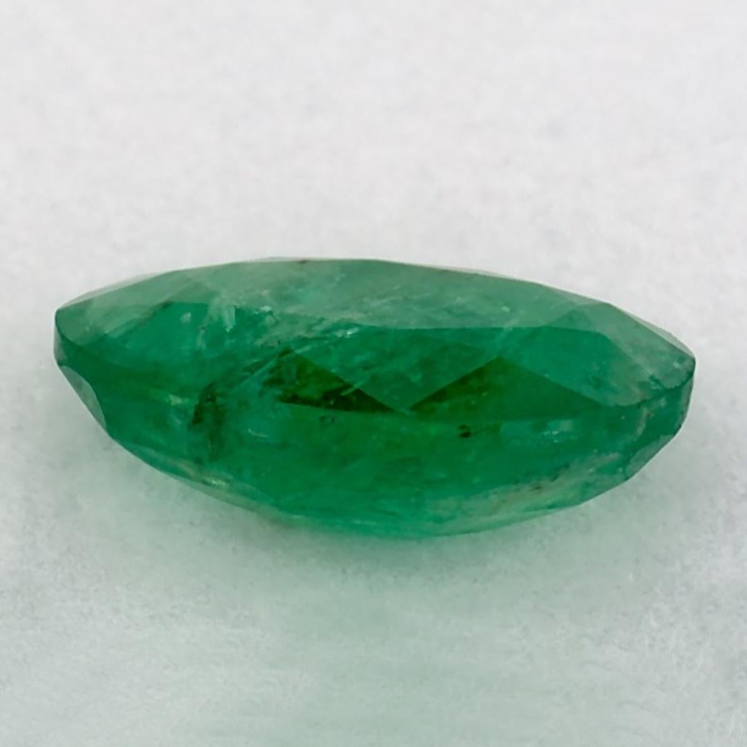 0.92 Karat Smaragd Oval Loser Edelstein im Zustand „Neu“ im Angebot in Fort Lee, NJ