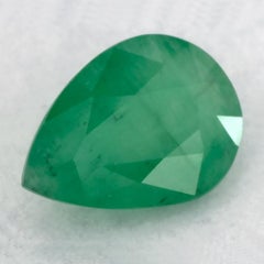 0.92 Karat Smaragd Birne Loser Edelstein