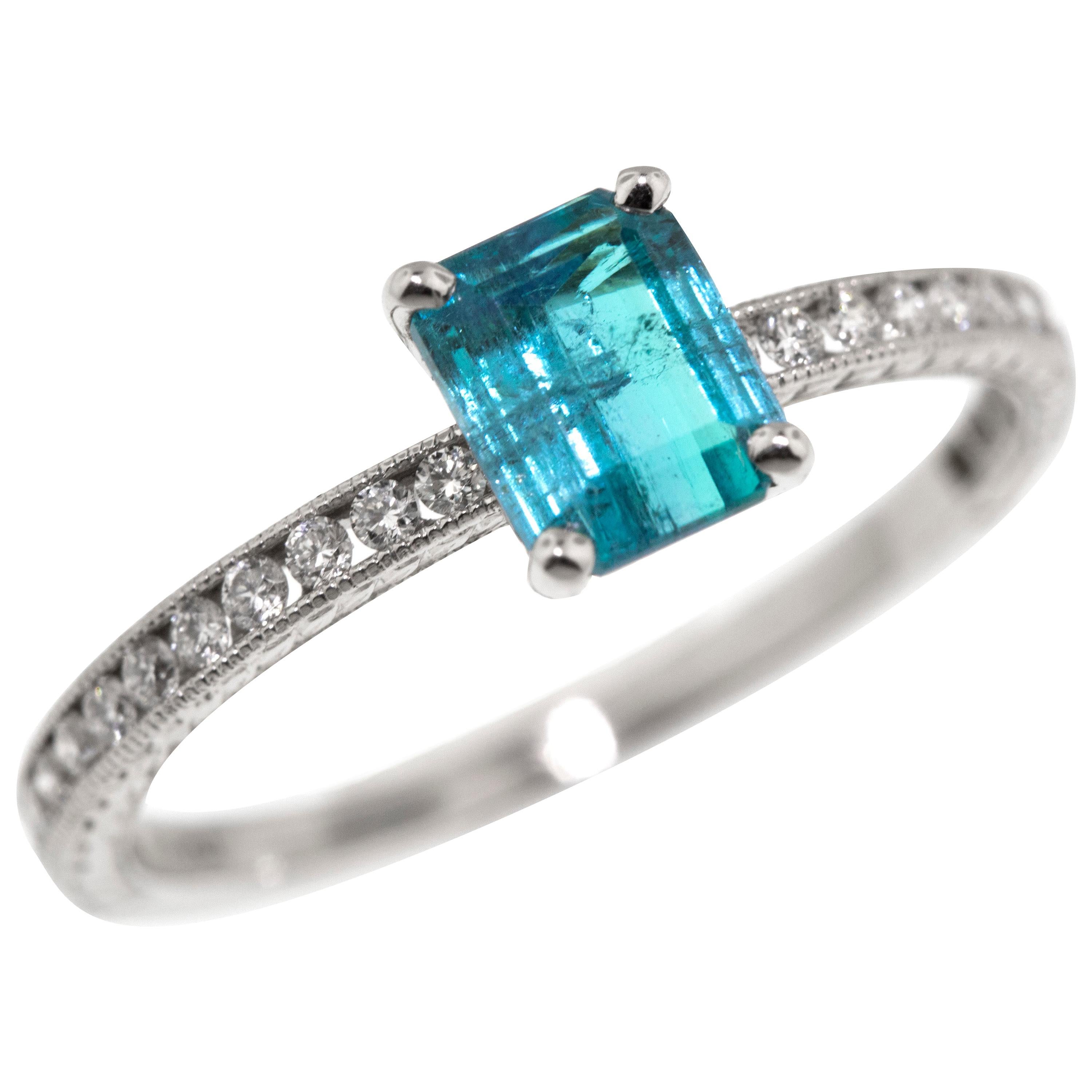 0.92ct Brazilian Paraiba Tourmaline (GIA Certified) in Diamond and Platinum Ring For Sale