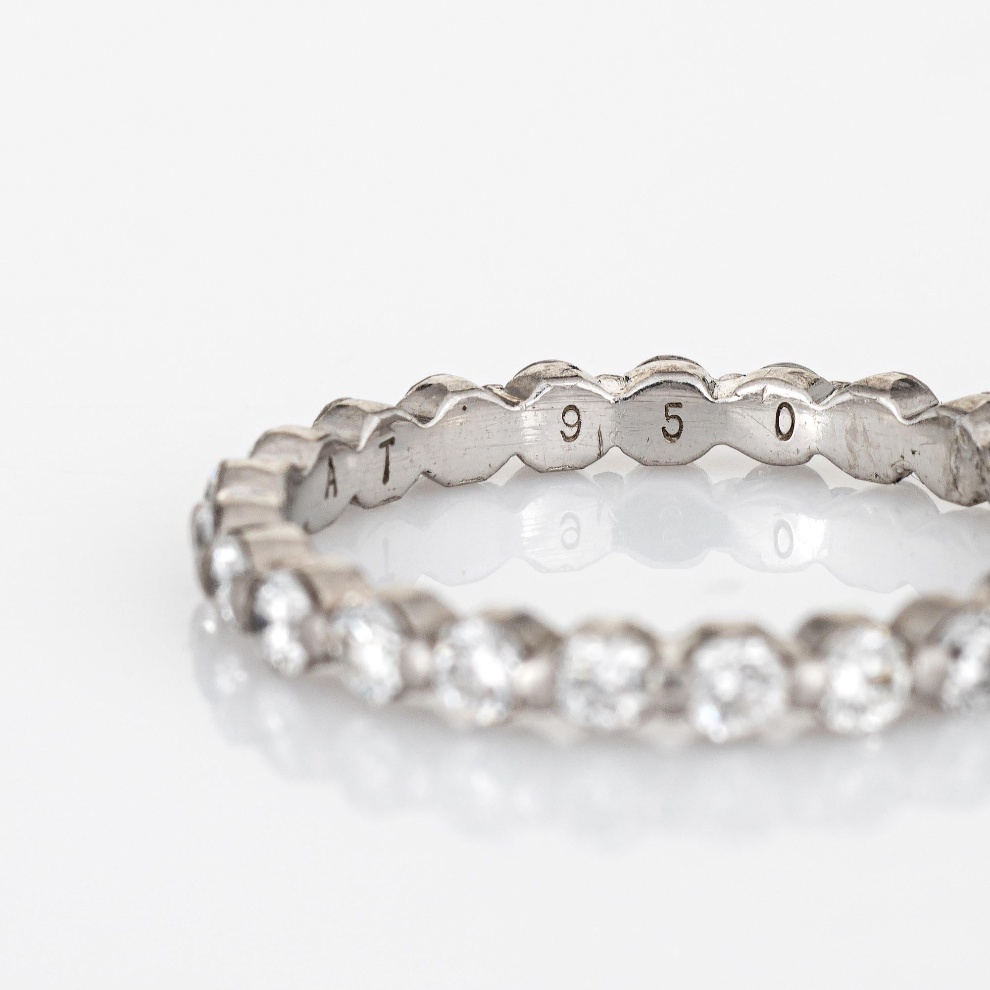 0.92ct Diamond Eternity Ring Platinum Band Estate Fine Jewelry Wedding In Good Condition For Sale In Torrance, CA