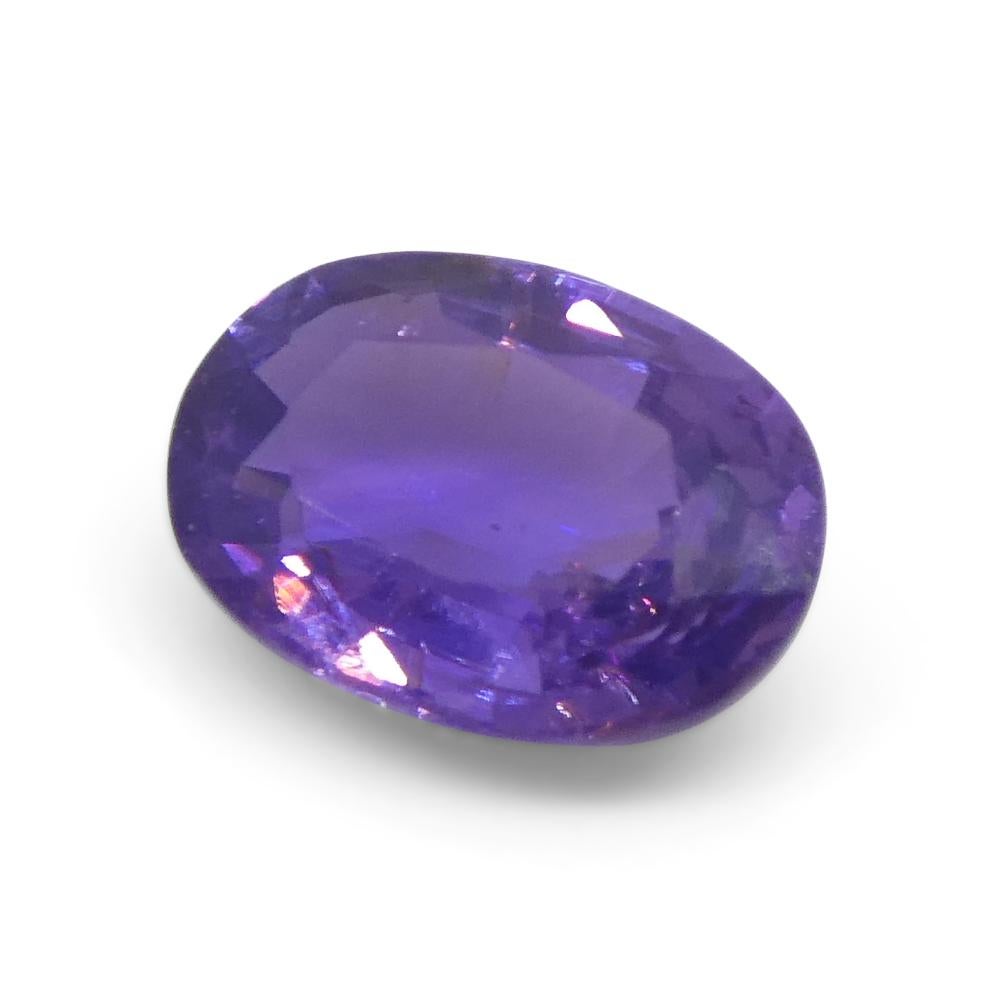 Saphir violet ovale 0.92 carat non chauffé de Madagascar en vente 2