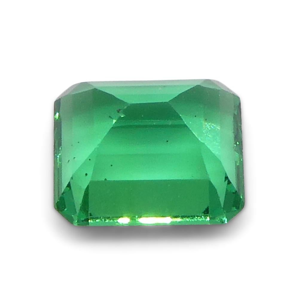 0.92ct Rectangular/Emerald Cut Green Emerald from Colombia For Sale 6