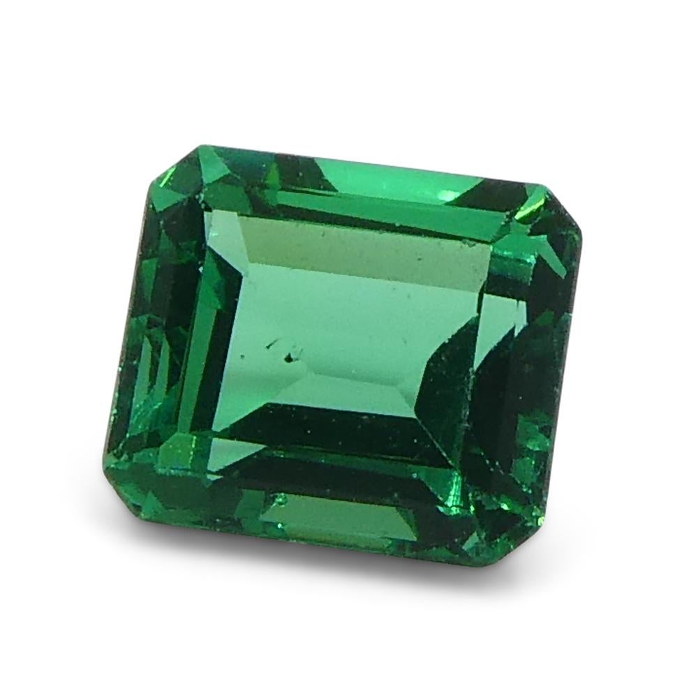 0.92ct Rectangular/Emerald Cut Green Emerald from Colombia For Sale 4