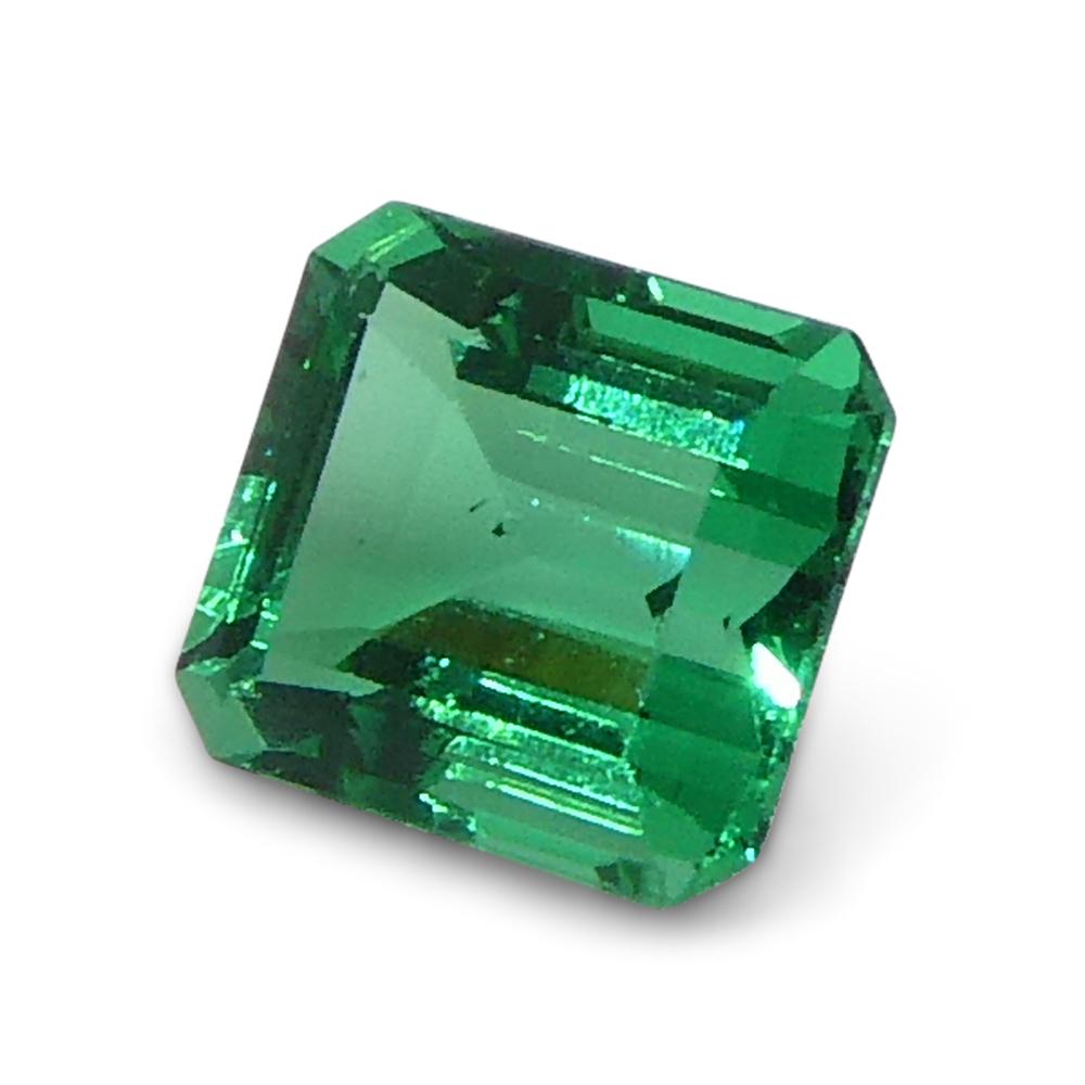 0.92ct Rectangular/Emerald Cut Green Emerald from Colombia For Sale 5