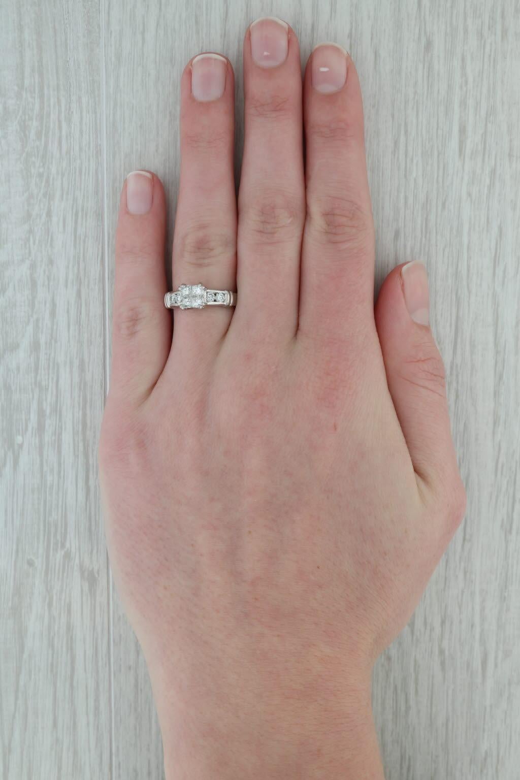 Women's 0.92ctw Princess Diamond Engagement Ring Platinum Size 6.5