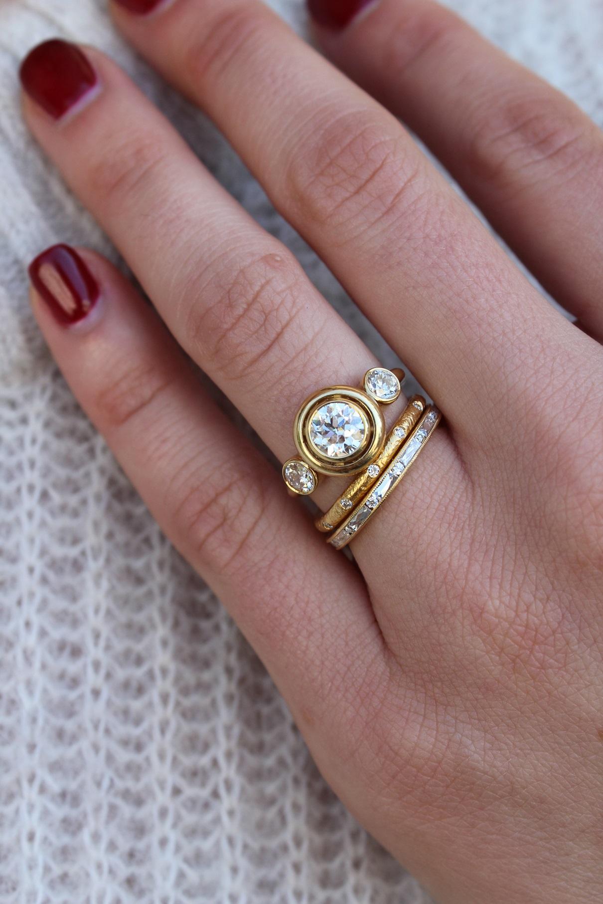 Women's 0.92 Carat Old European Cut Diamond in a Handcrafted 18 Karat Yellow Gold Ring