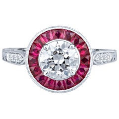 Bague halo de diamants de 0,93 carat de taille européenne ancienne et de 0,68 carat dans un rubis, certifié GIA
