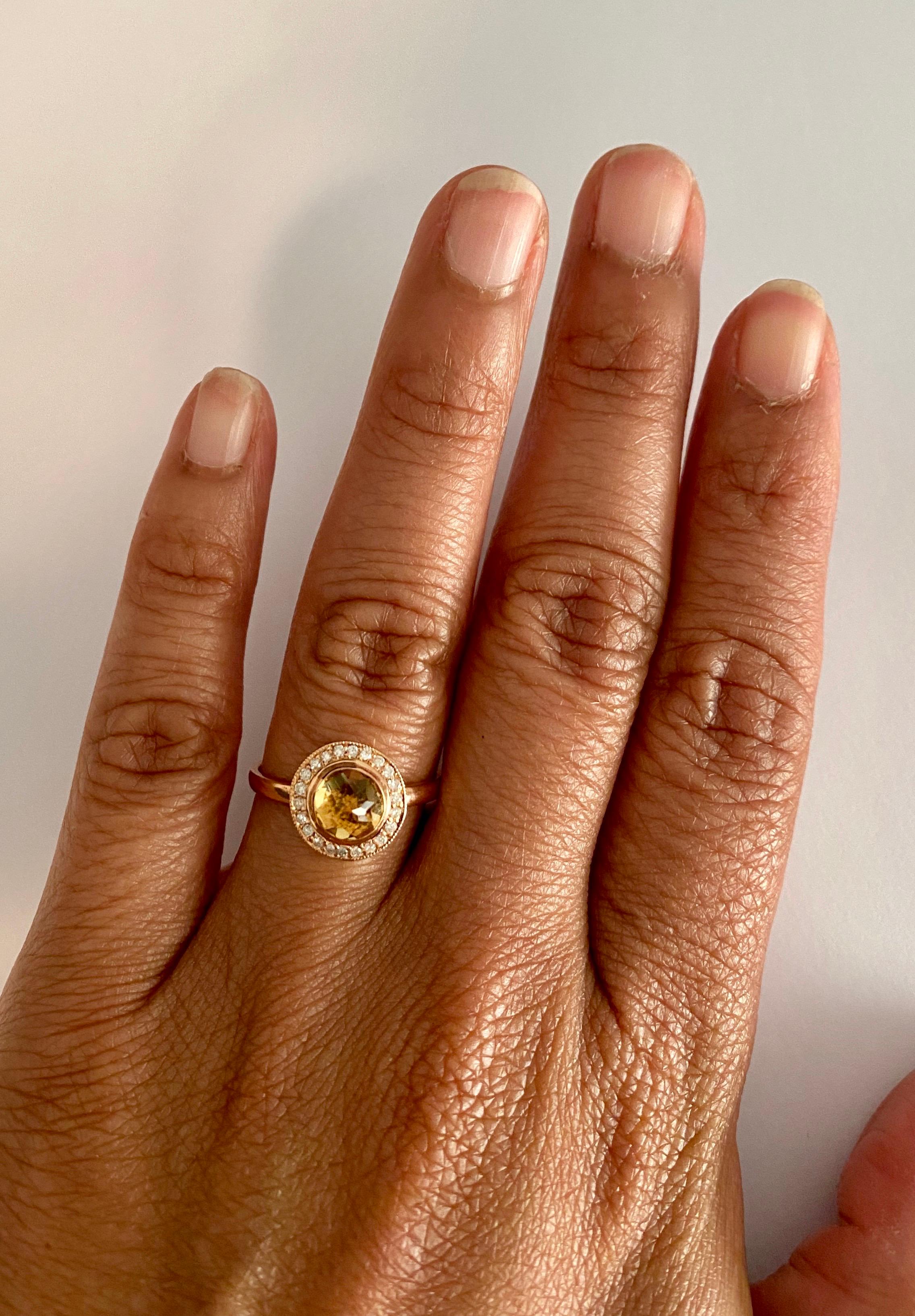 Modern 0.93 Carat Round Cut Citrine Diamond 14 Karat Rose Gold Ring For Sale